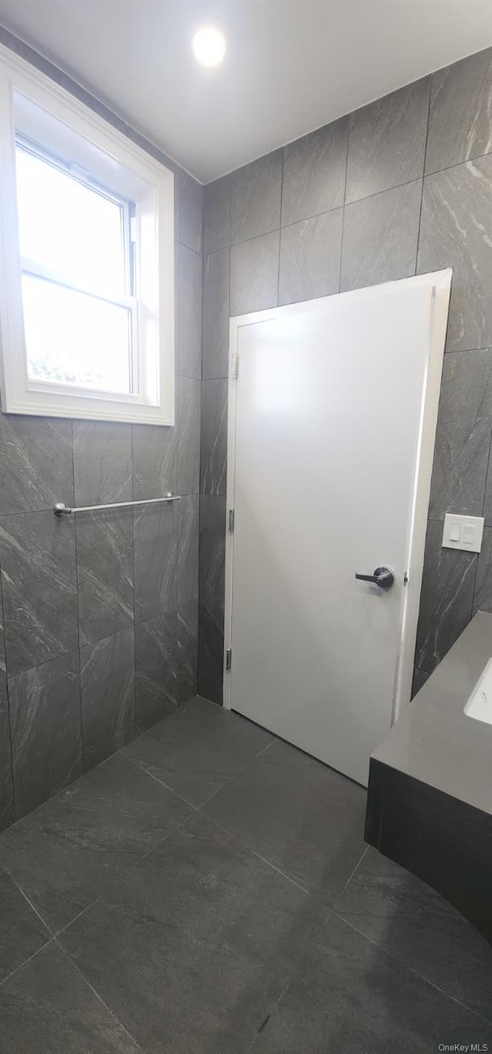 660 Port Washington Boulevard – For Rent photo 13