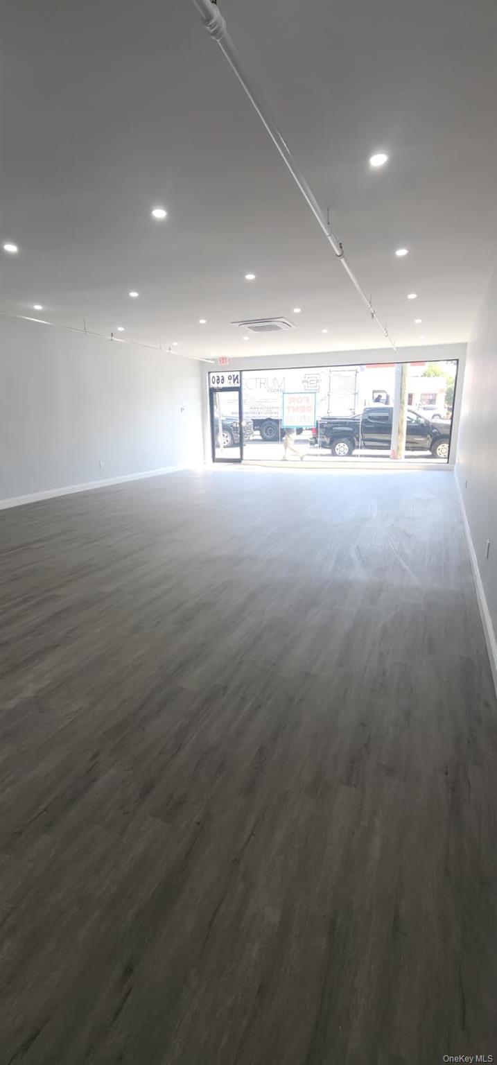 660 Port Washington Boulevard – For Rent photo 10