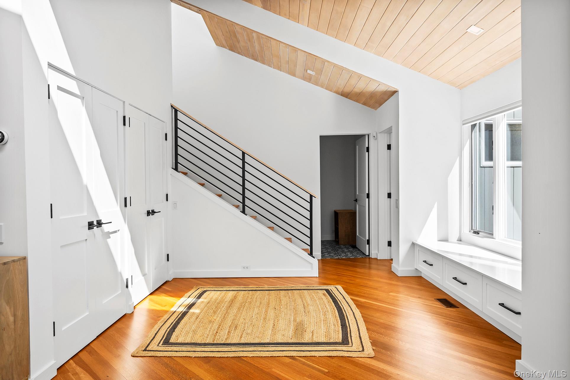 1 Acorn Path – For Sale photo 5