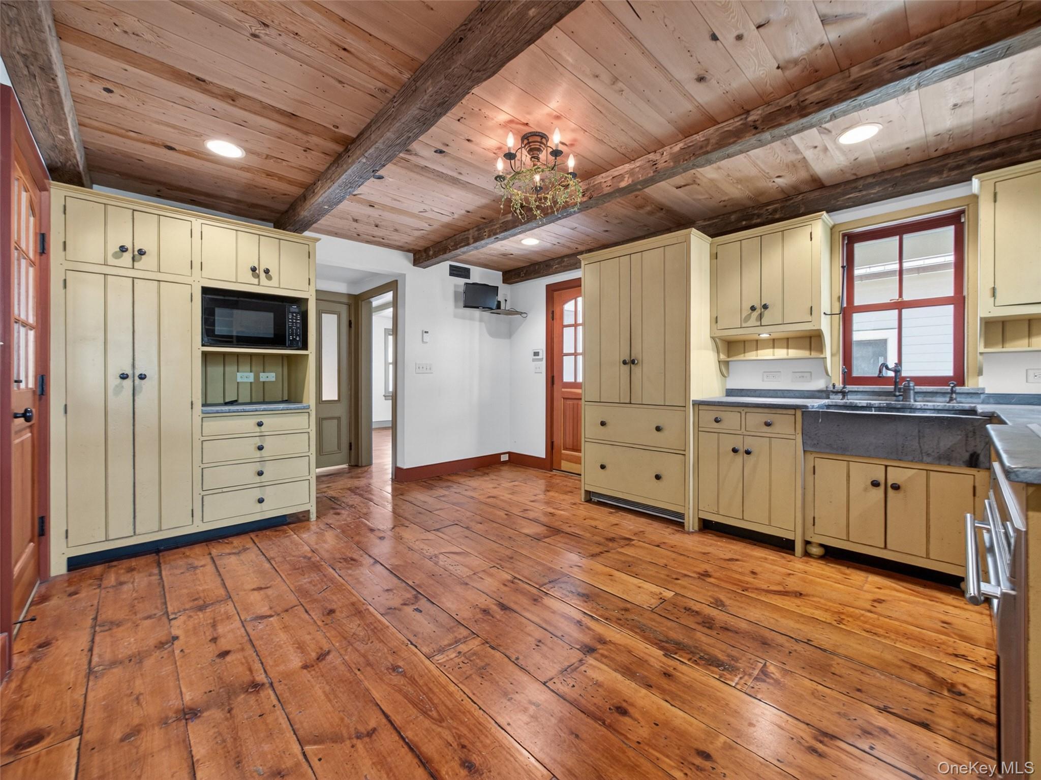 43 Rockland Avenue – For Sale photo 11