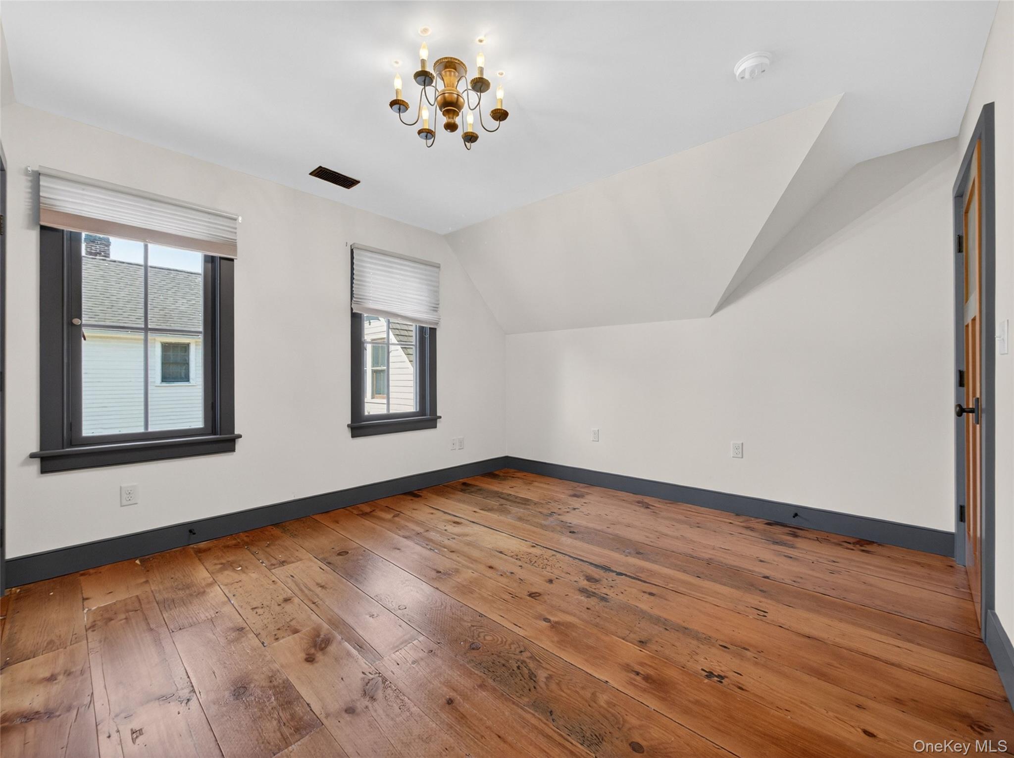 43 Rockland Avenue – For Sale photo 17