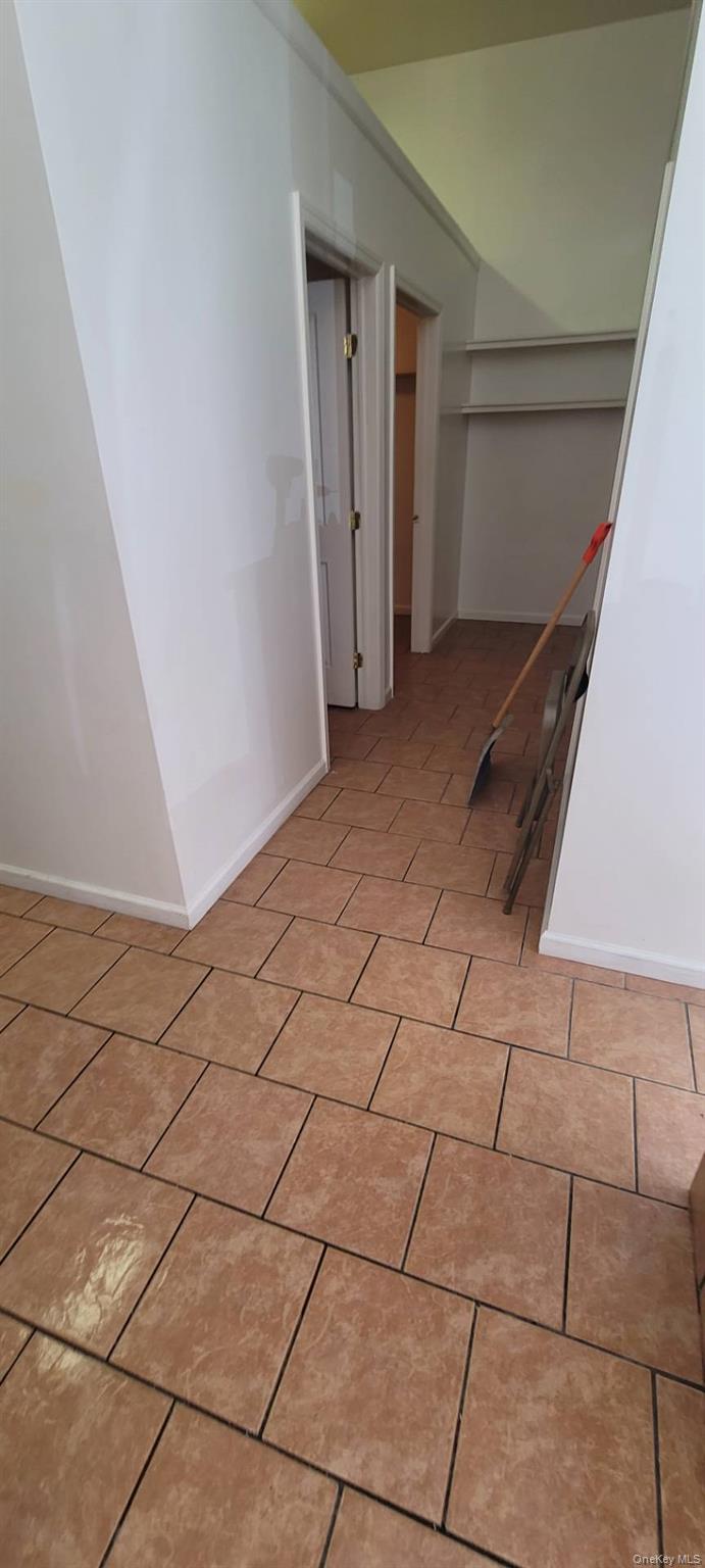 1575 Bathgate Avenue, Unit Comm 3 photo 3