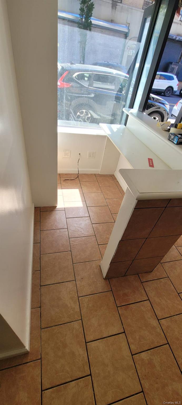 1575 Bathgate Avenue, Unit Comm 3 photo 8