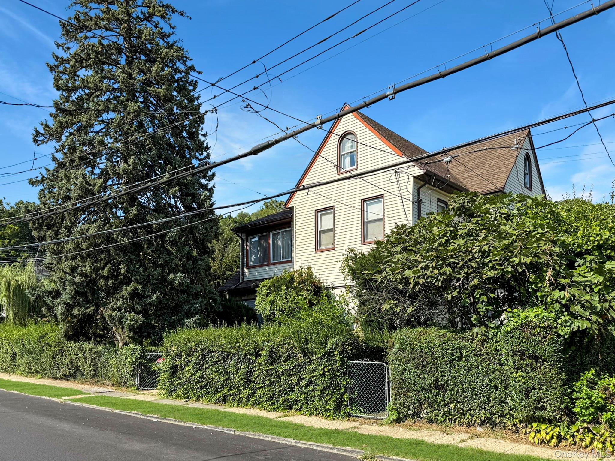87 Brookside Avenue – For Sale