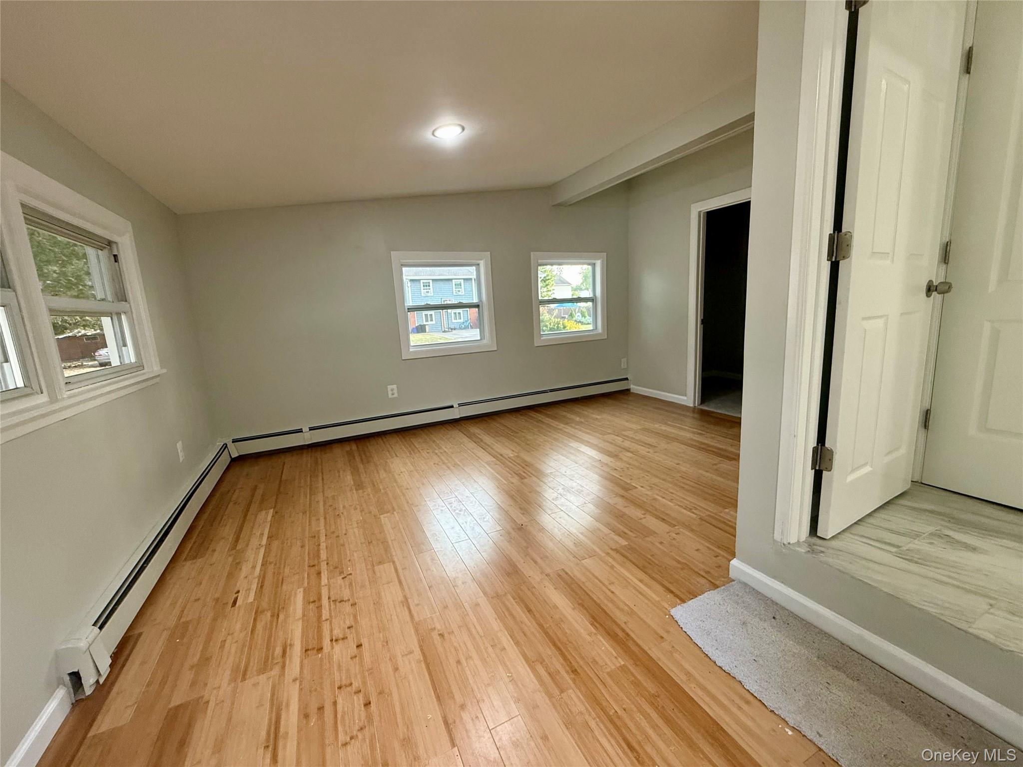 248 E Shore Road – For Sale photo 37