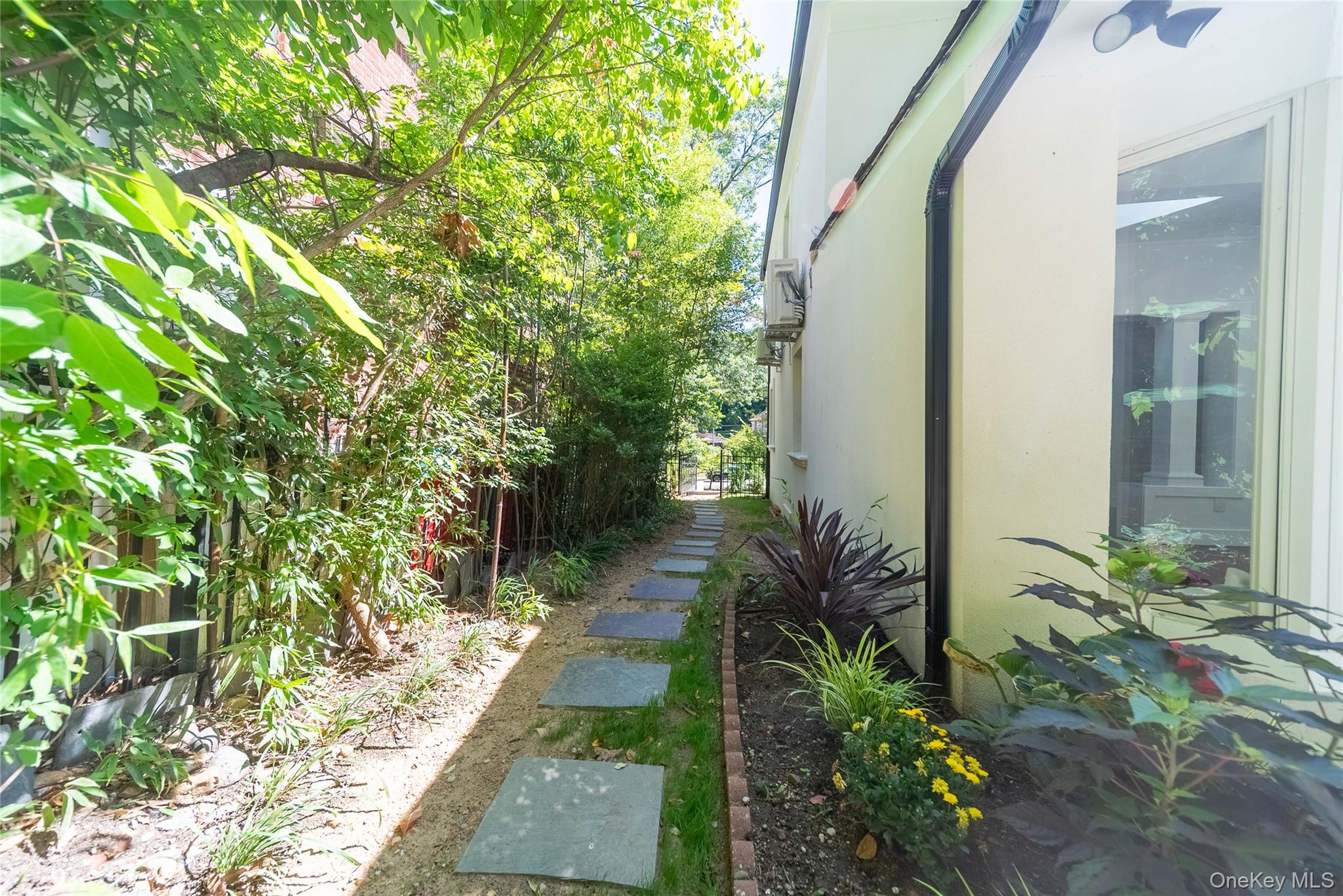 8632 Midland Parkway – For Sale photo 24