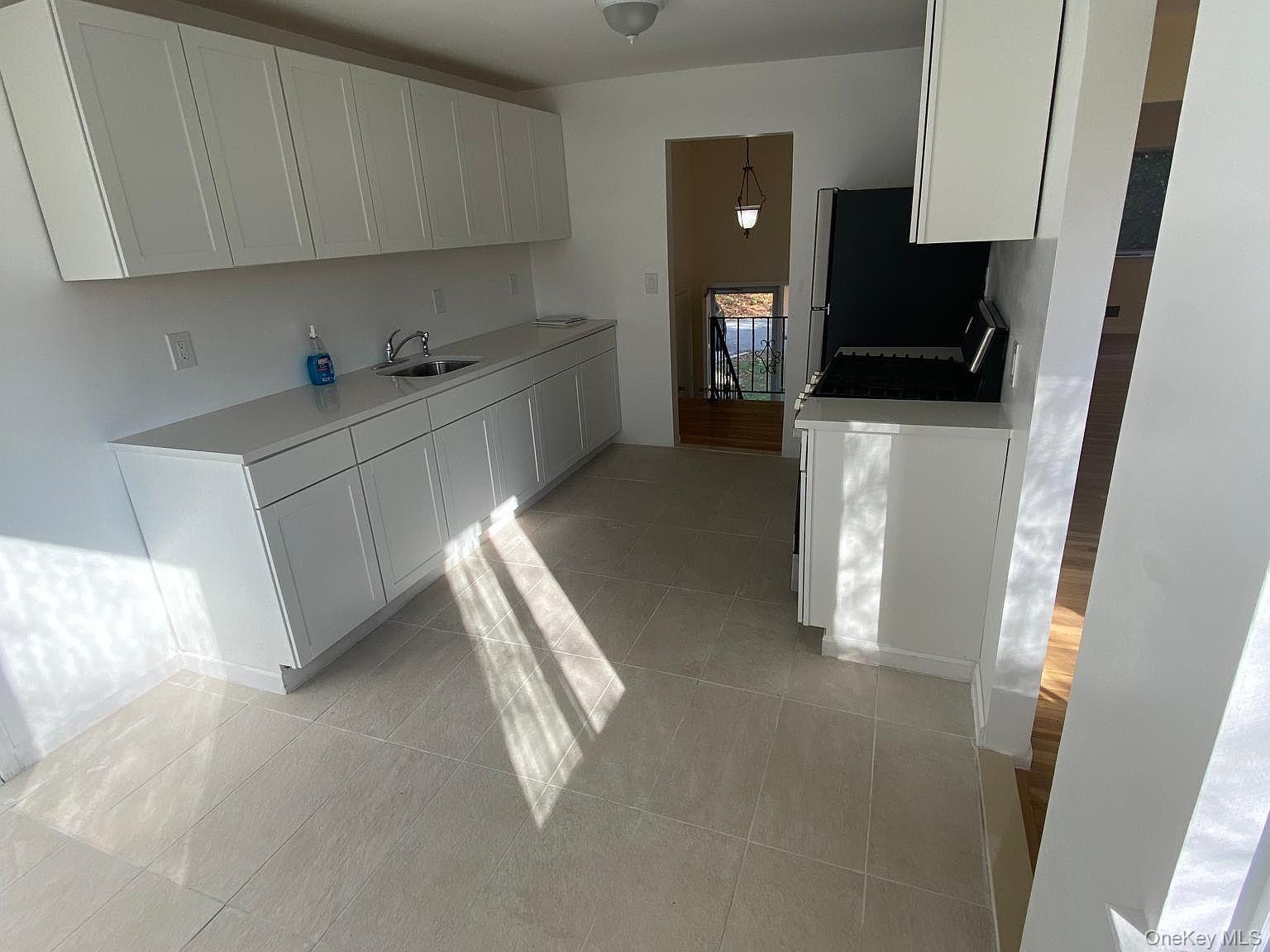 12 Bacon Place – For Sale photo 2