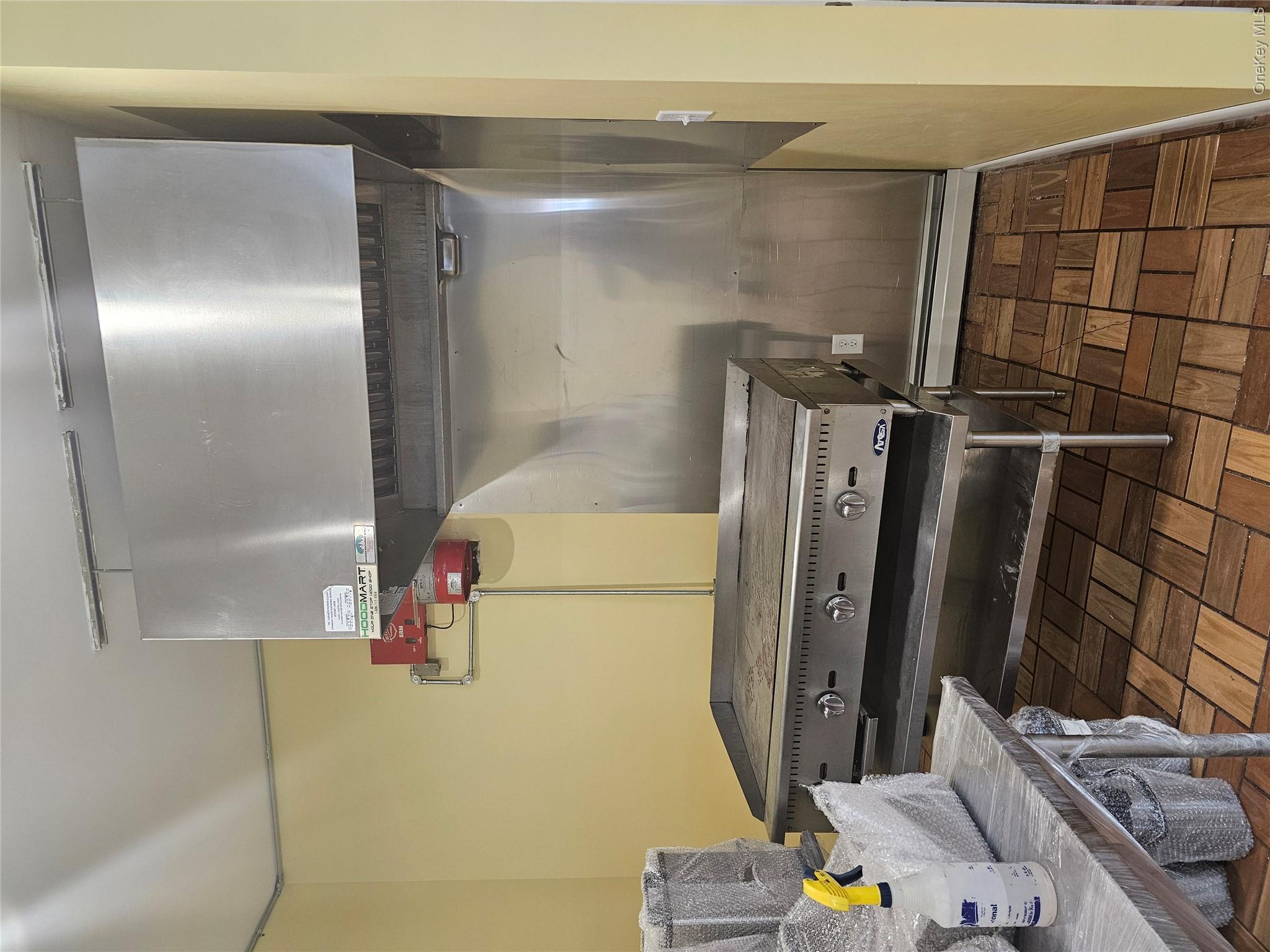 93 Windermere Avenue – For Rent photo 2