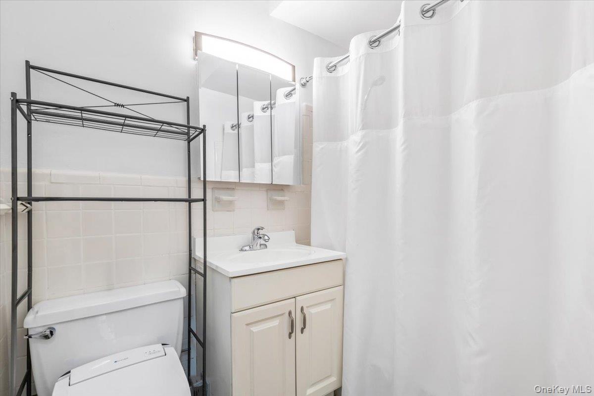 260 Garth Road, Unit 1A5 photo 16