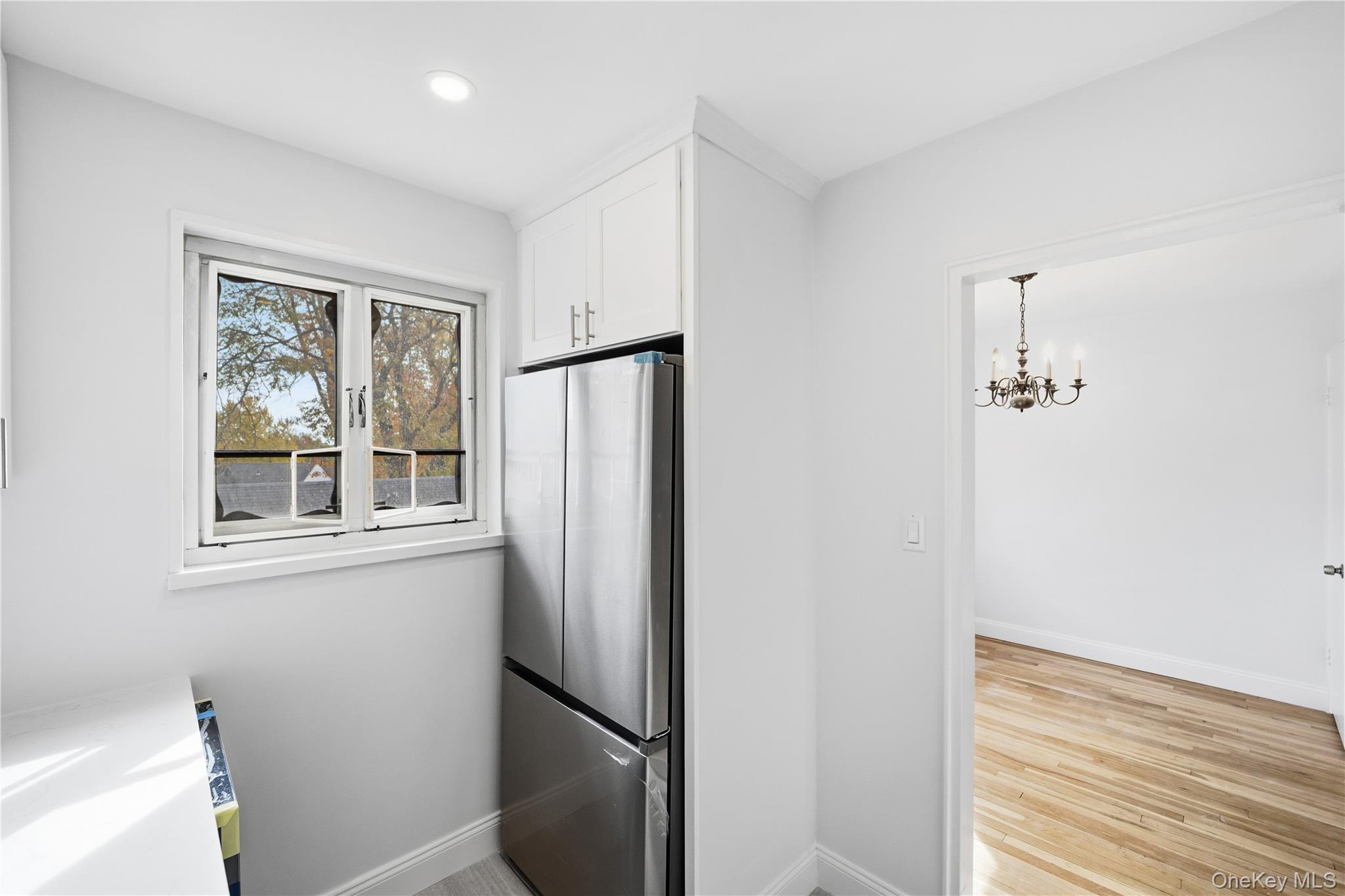 228-08 Stronghurst Avenue, Unit Lower photo 10