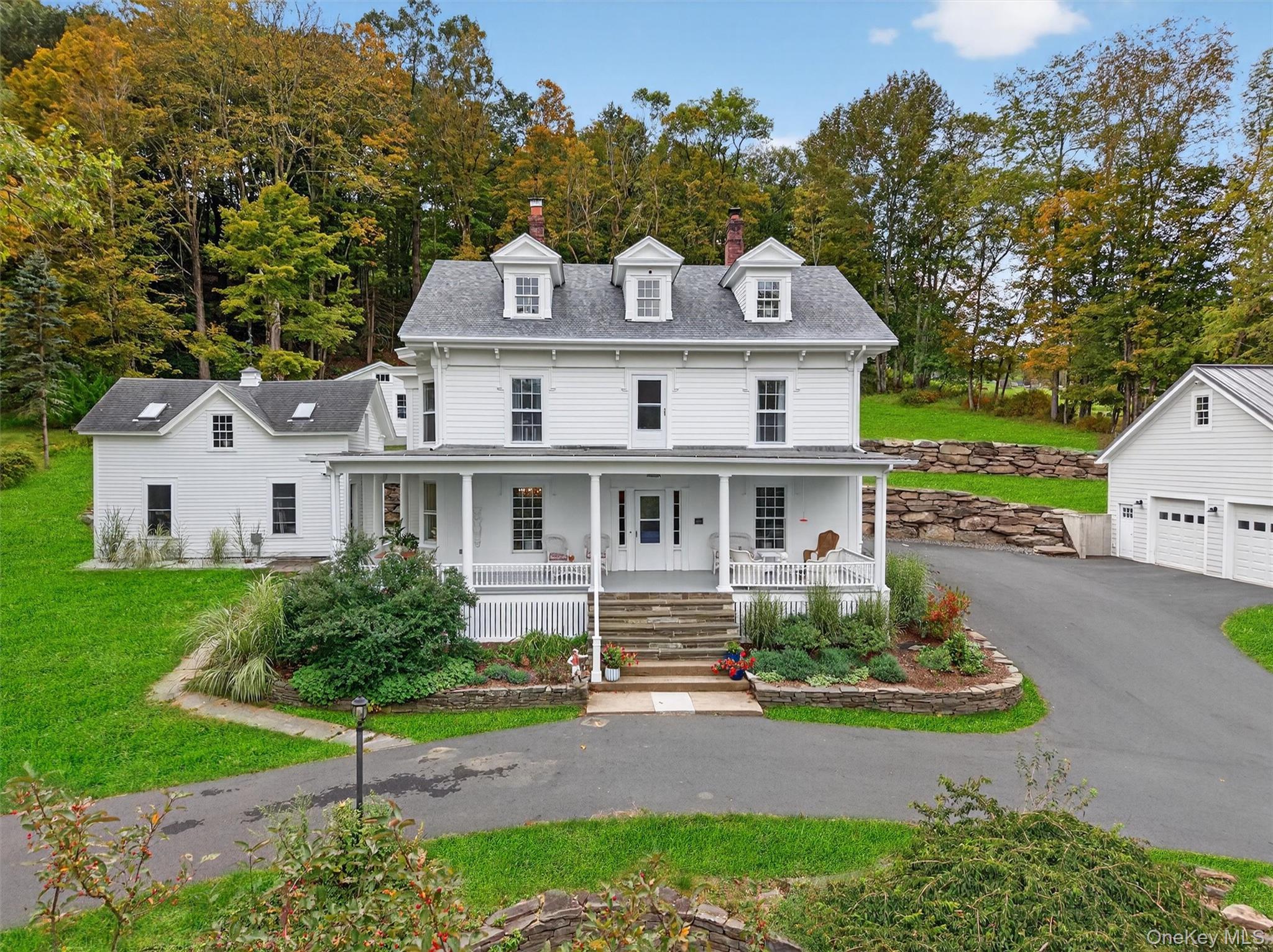 1657 River Road – For Sale