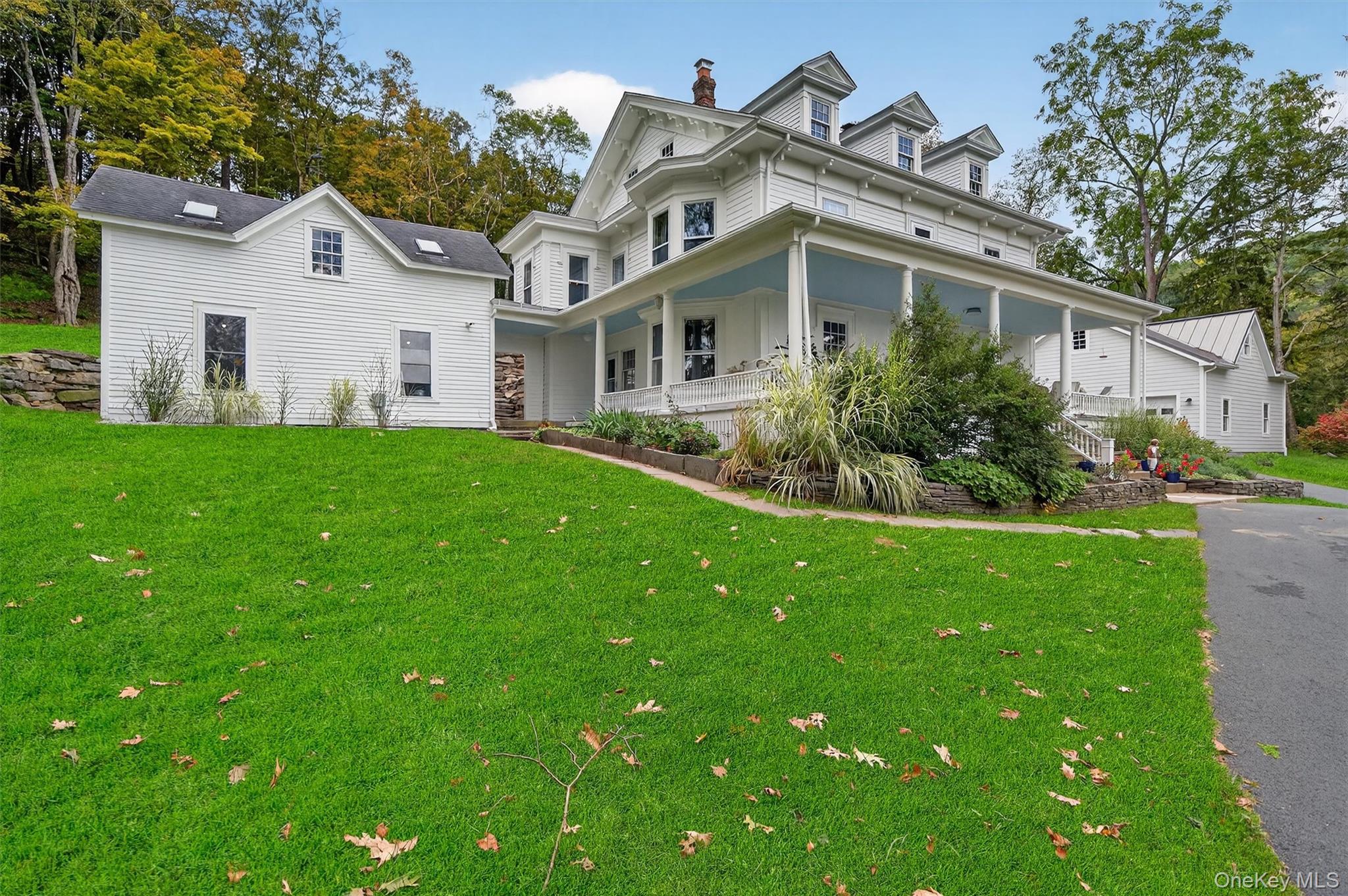 1657 River Road – For Sale photo 4