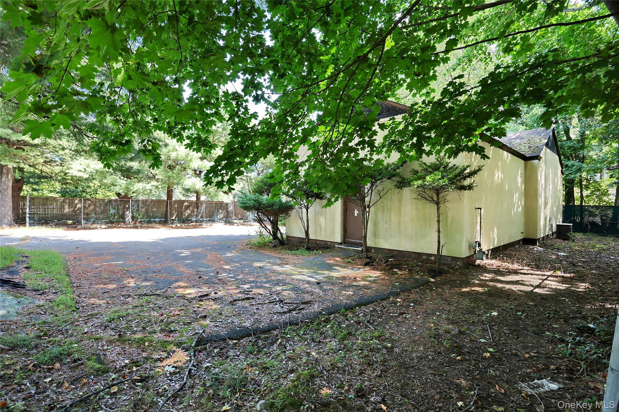 33 Church Road – For Sale photo 13