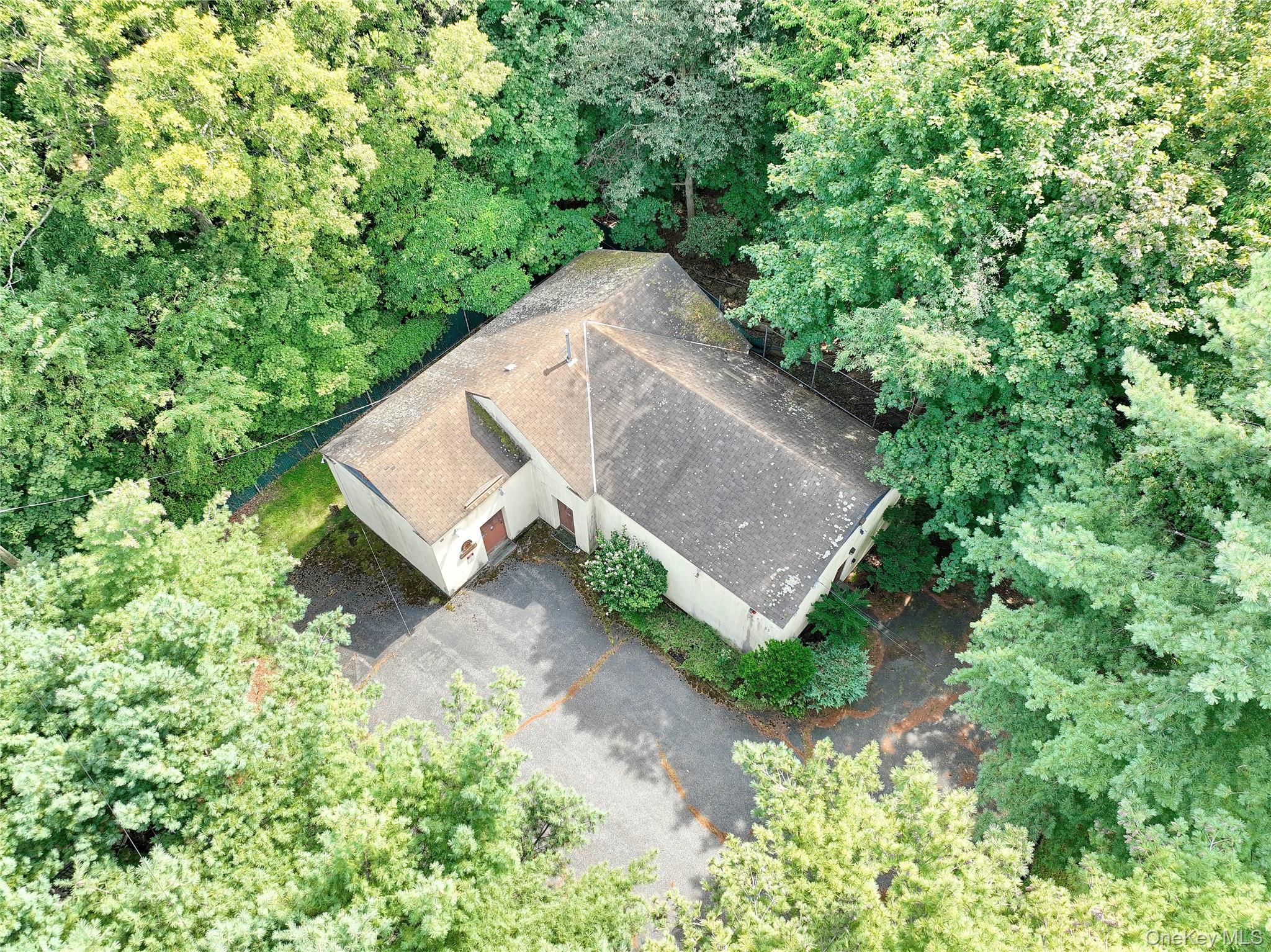 33 Church Road – For Sale photo 9