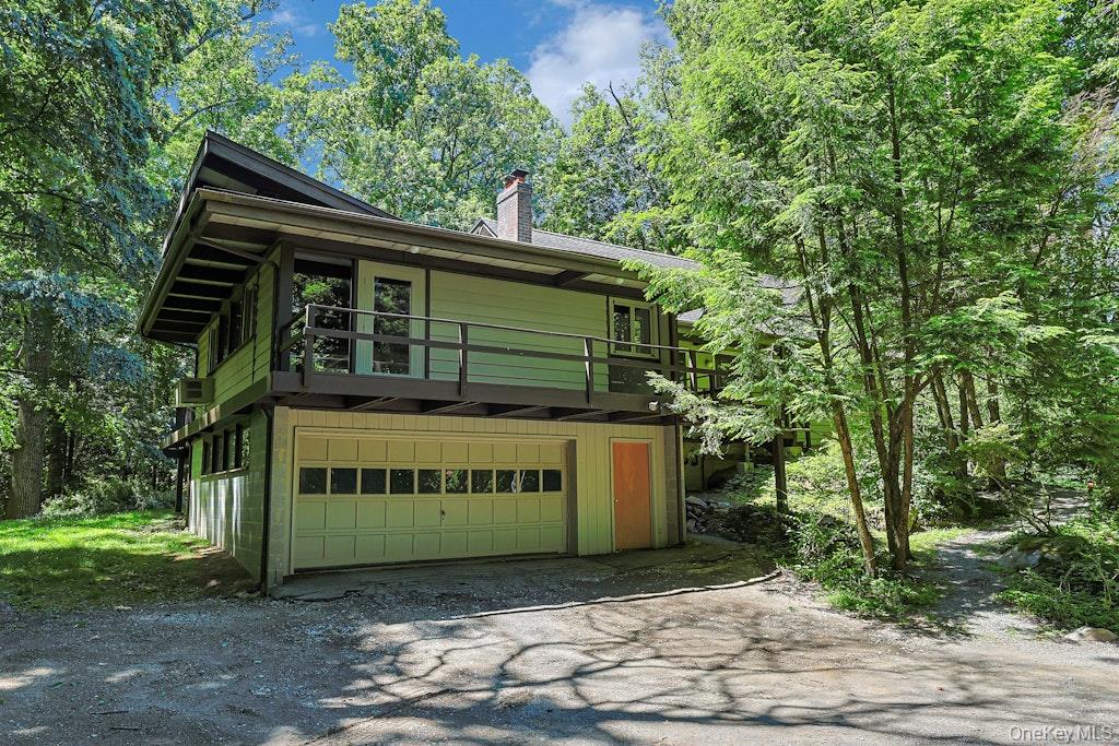 81 Montrose Station Road – For Sale photo 2