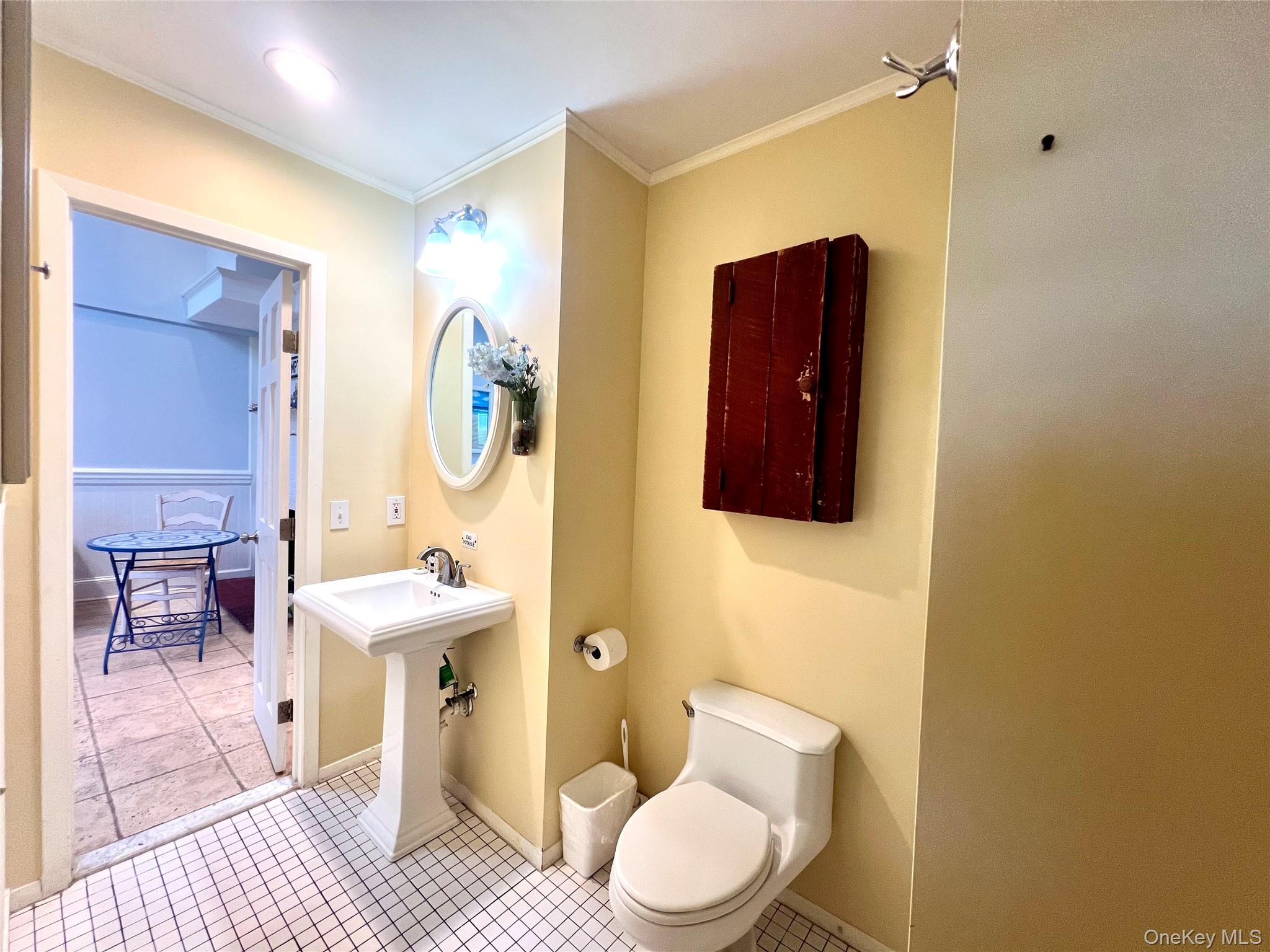 231 Dune Road, Unit 905 photo 22