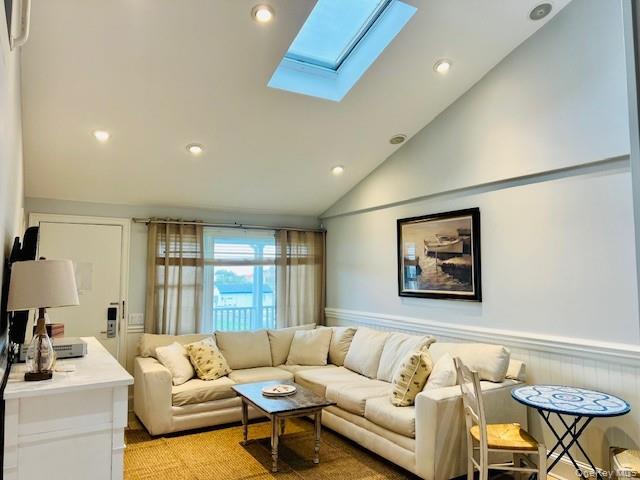 231 Dune Road, Unit 905 photo 2