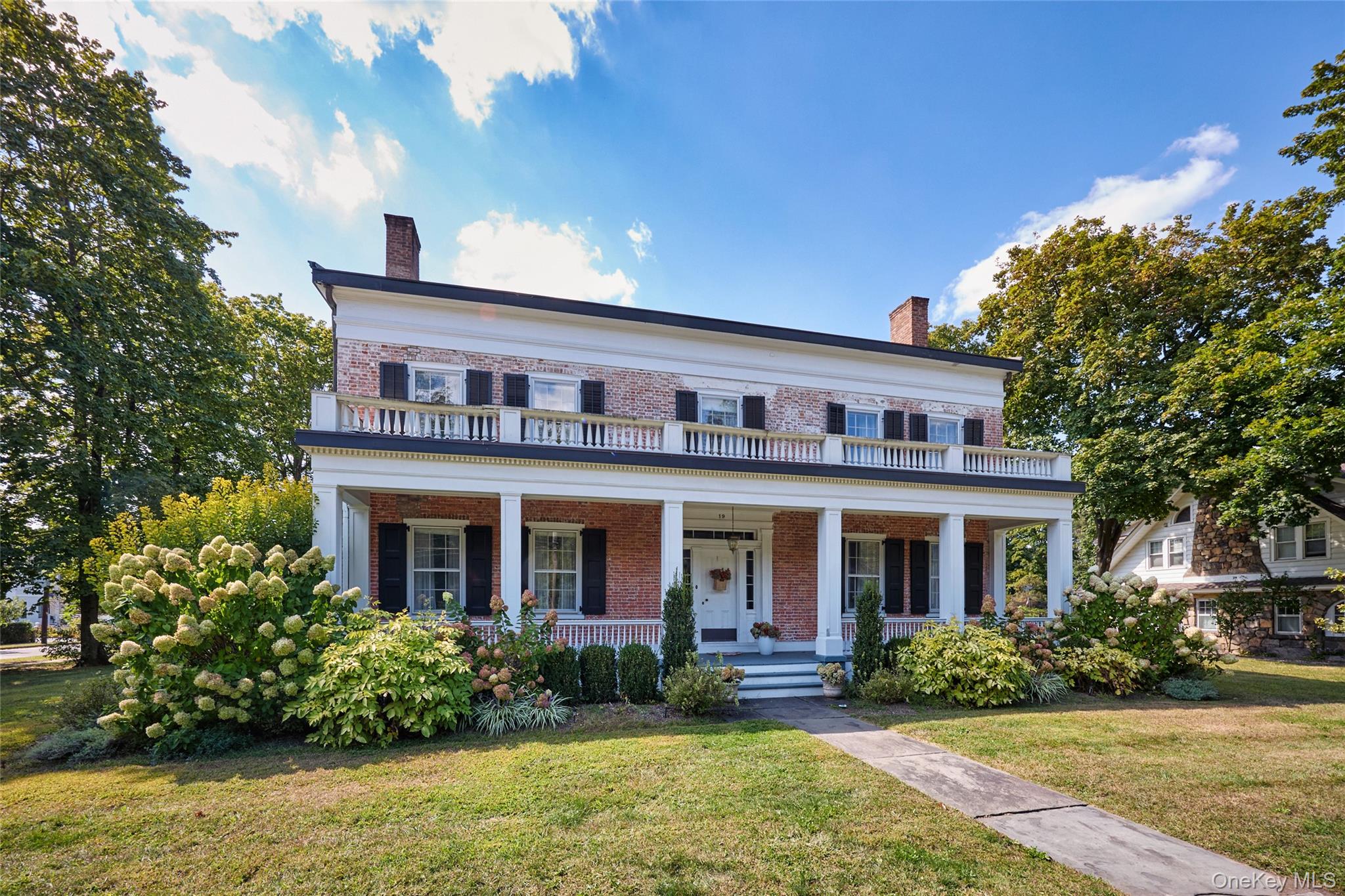 19 Orange Turnpike – For Sale