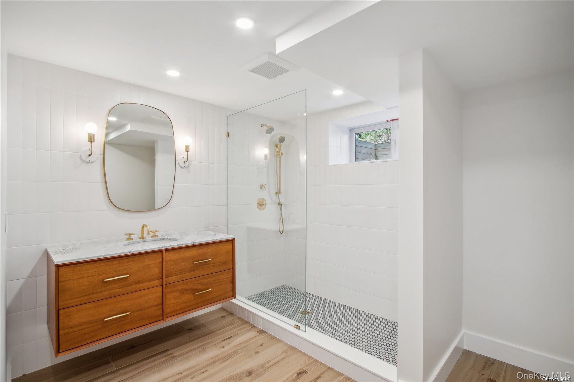 8 Deer Path Path – For Rent photo 17