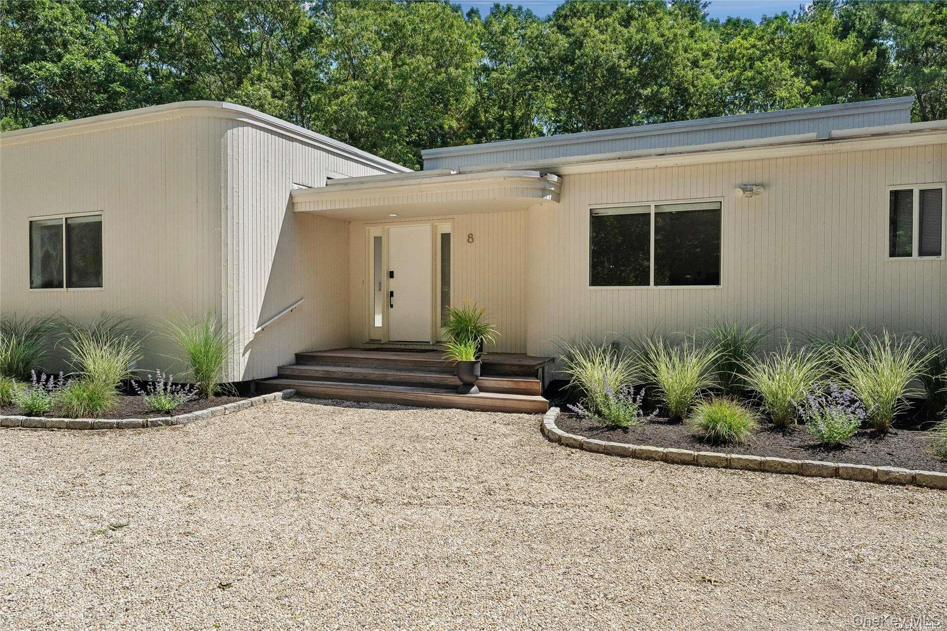 8 Deer Path Path – For Rent photo 2