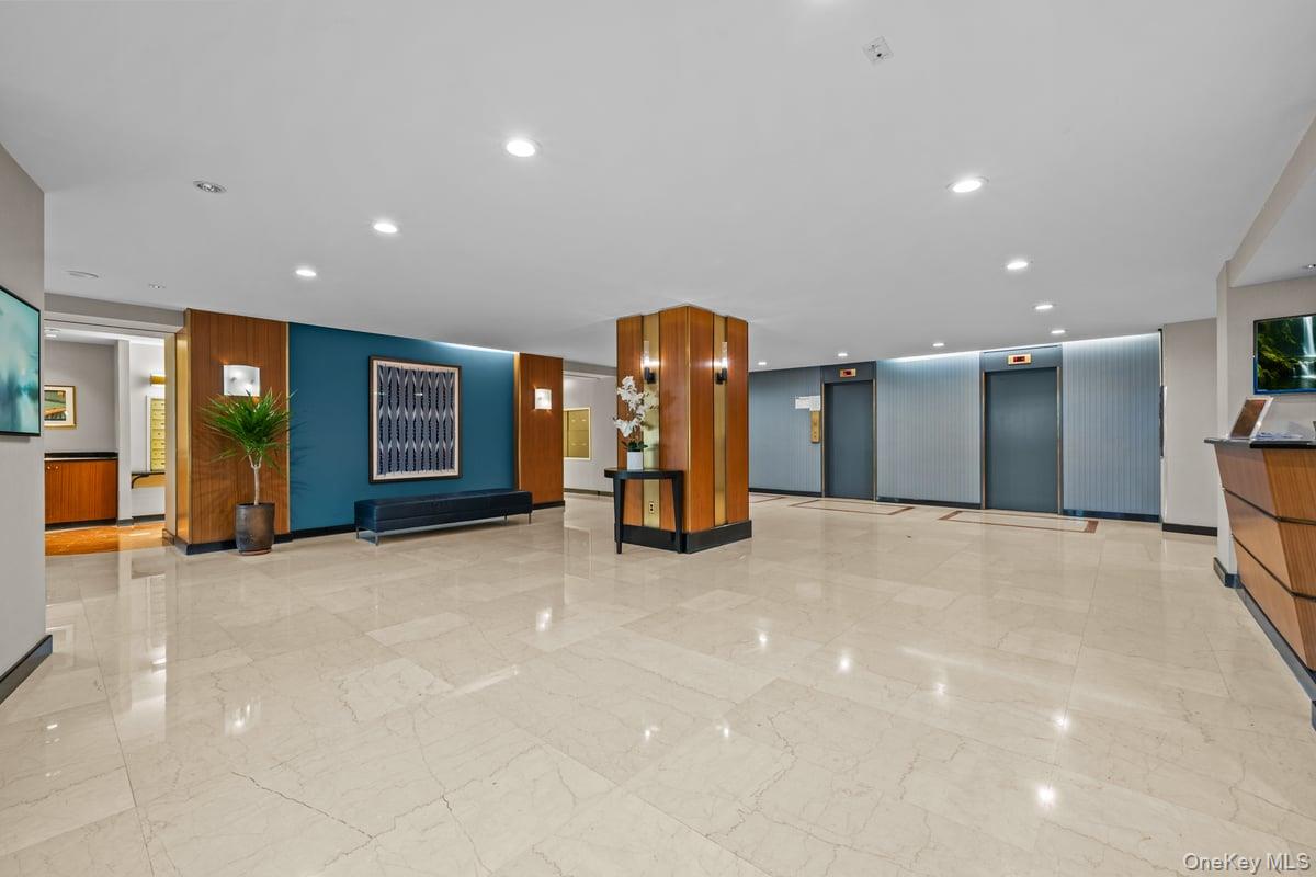 2500 Johnson Avenue Avenue N, Unit 2NP photo 38
