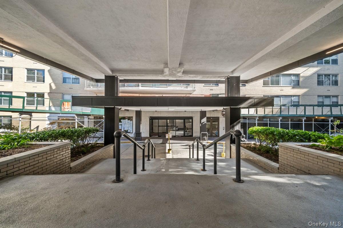 2500 Johnson Avenue Avenue N, Unit 2NP photo 43