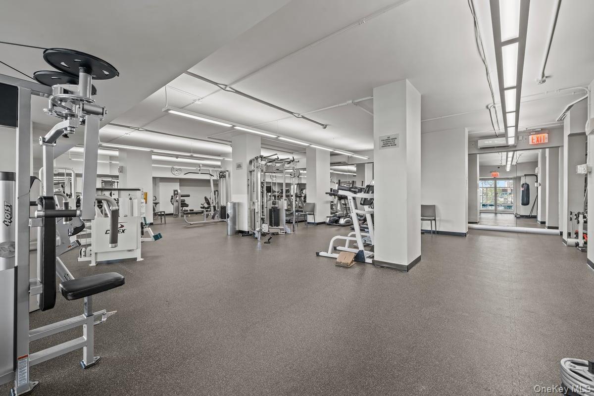 2500 Johnson Avenue Avenue N, Unit 2NP photo 37