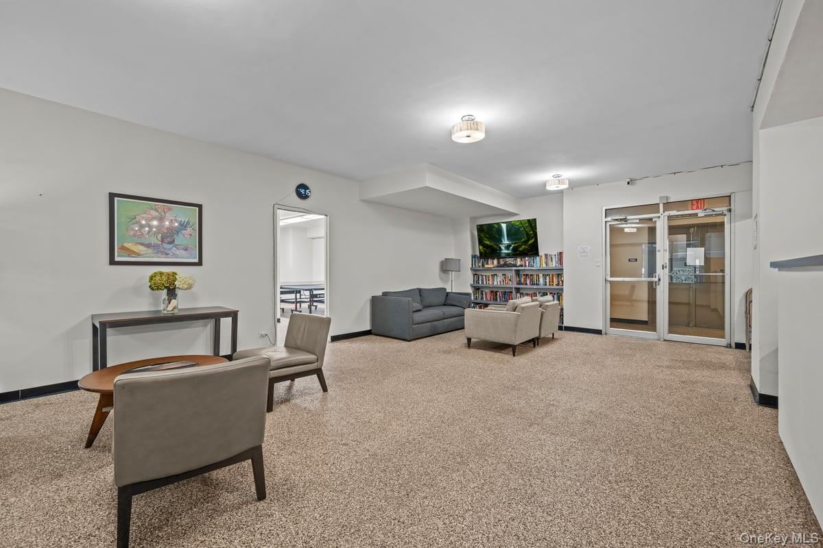 2500 Johnson Avenue Avenue N, Unit 2NP photo 32