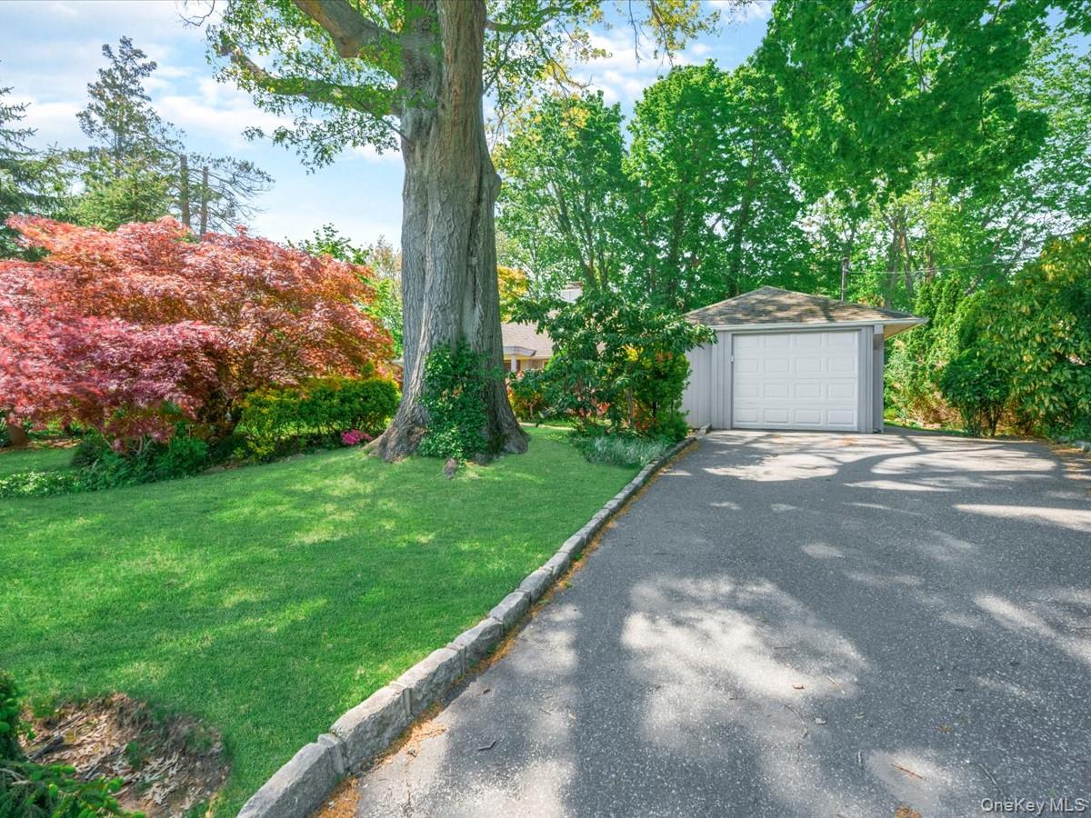 19 Ridge Drive E – For Sale photo 2