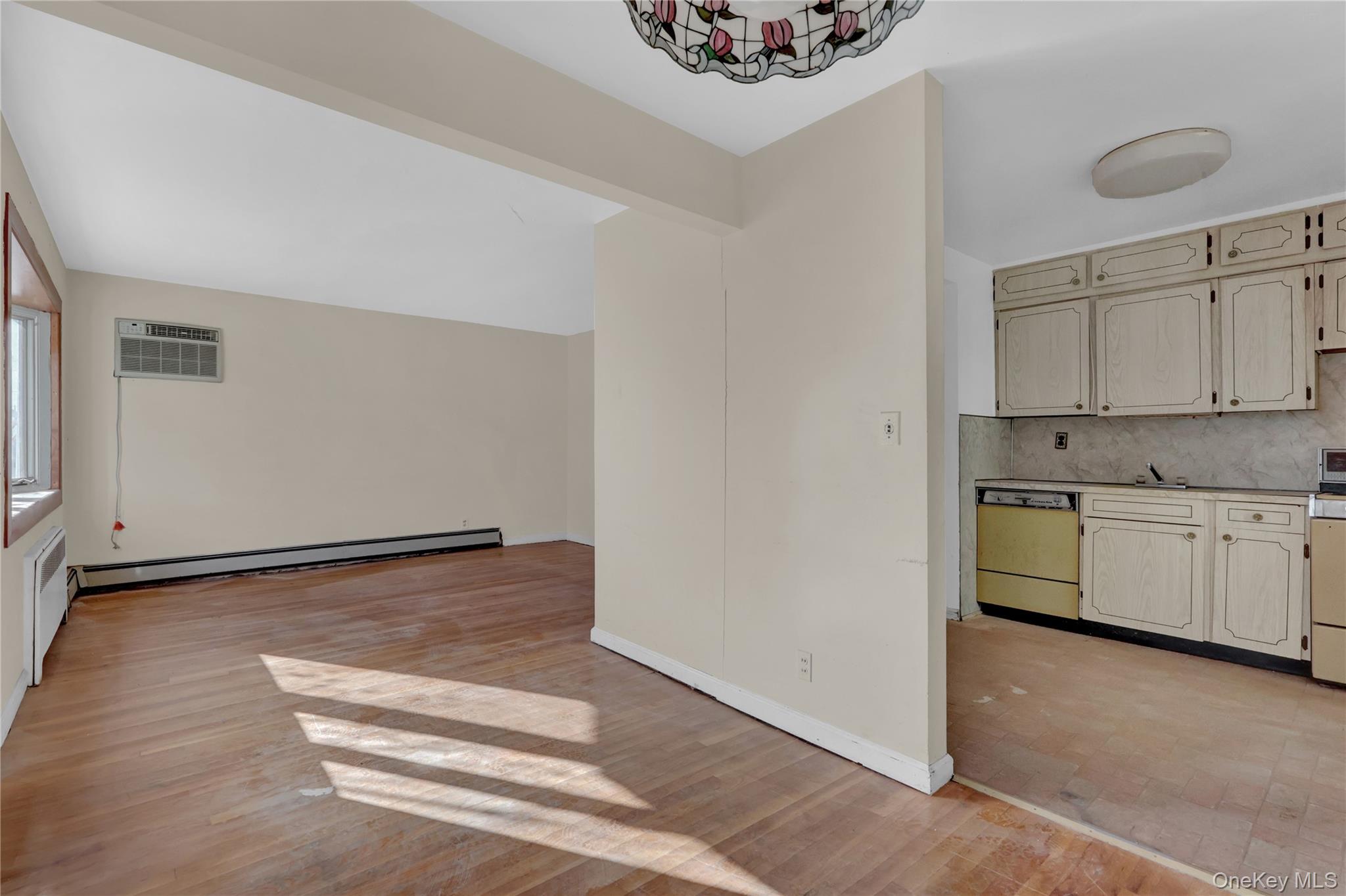 140 Arlington Avenue – For Sale photo 4