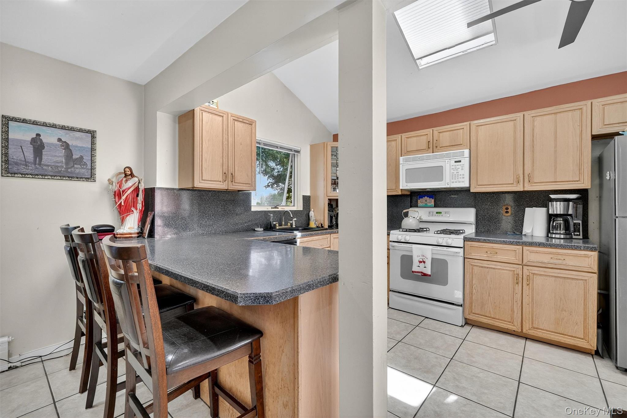 3384 Country Club Road – For Sale photo 12