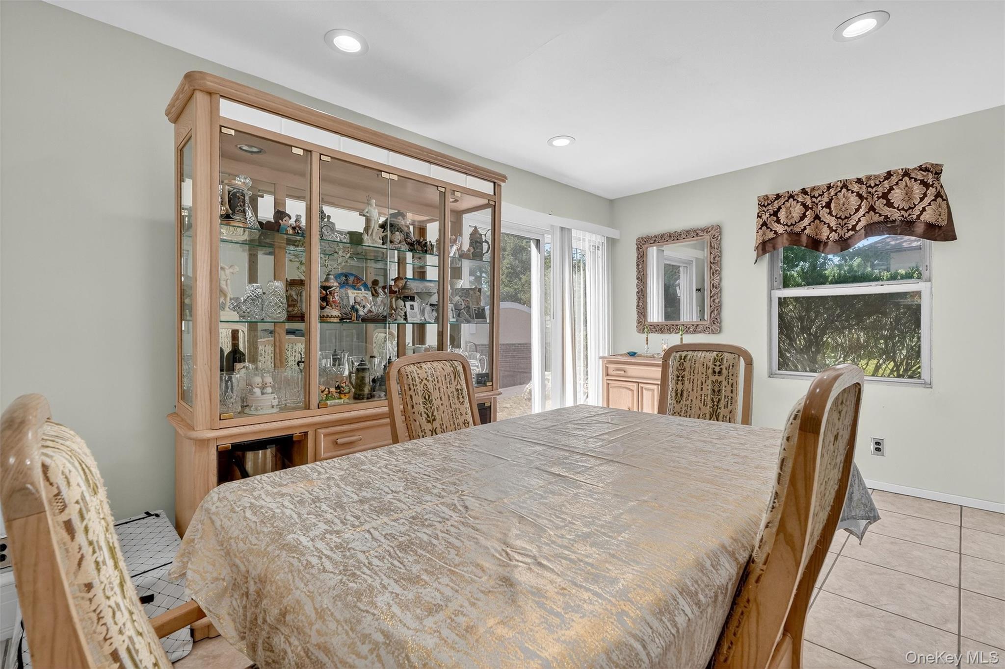 3384 Country Club Road – For Sale photo 28