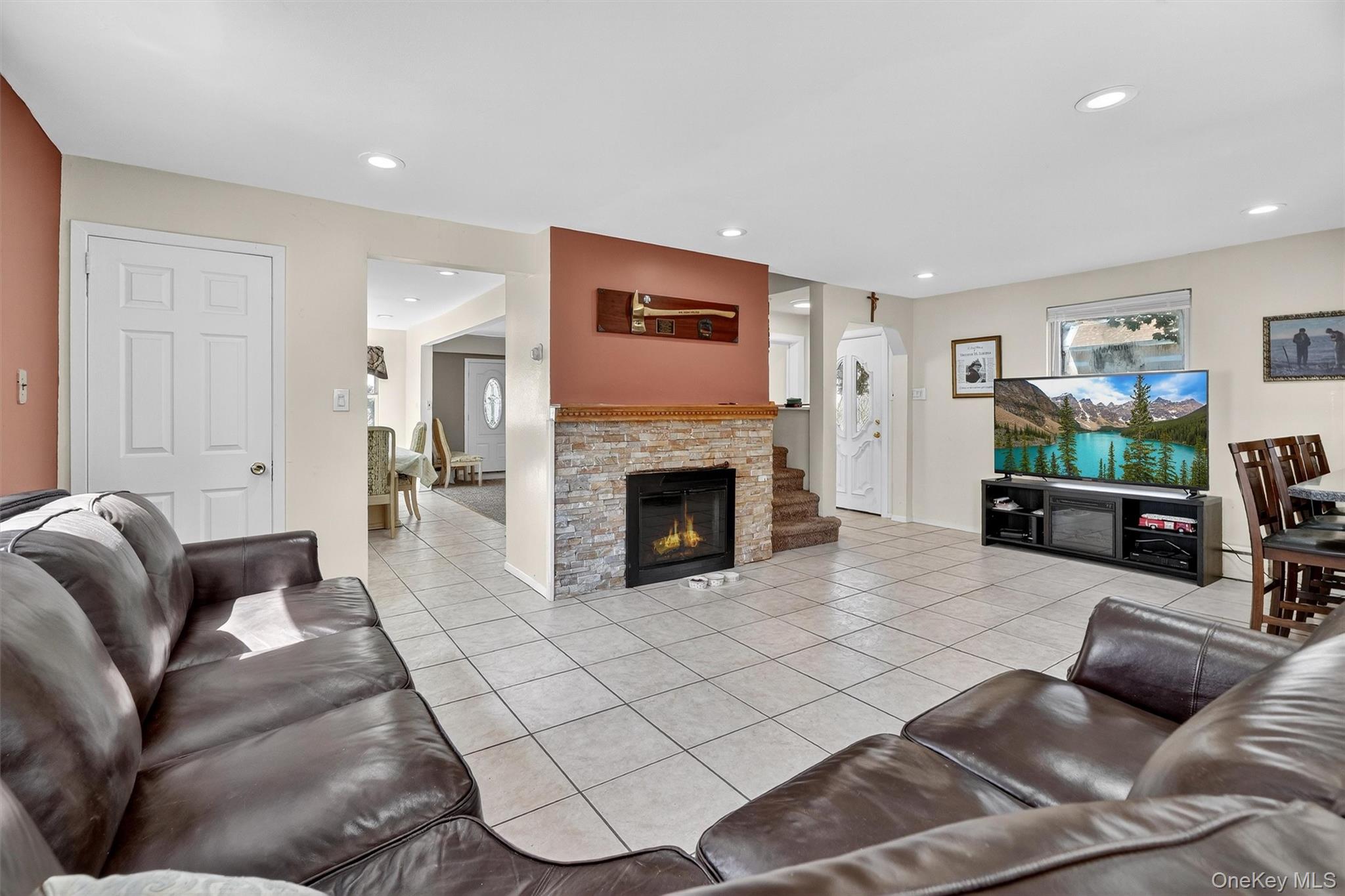 3384 Country Club Road – For Sale photo 18