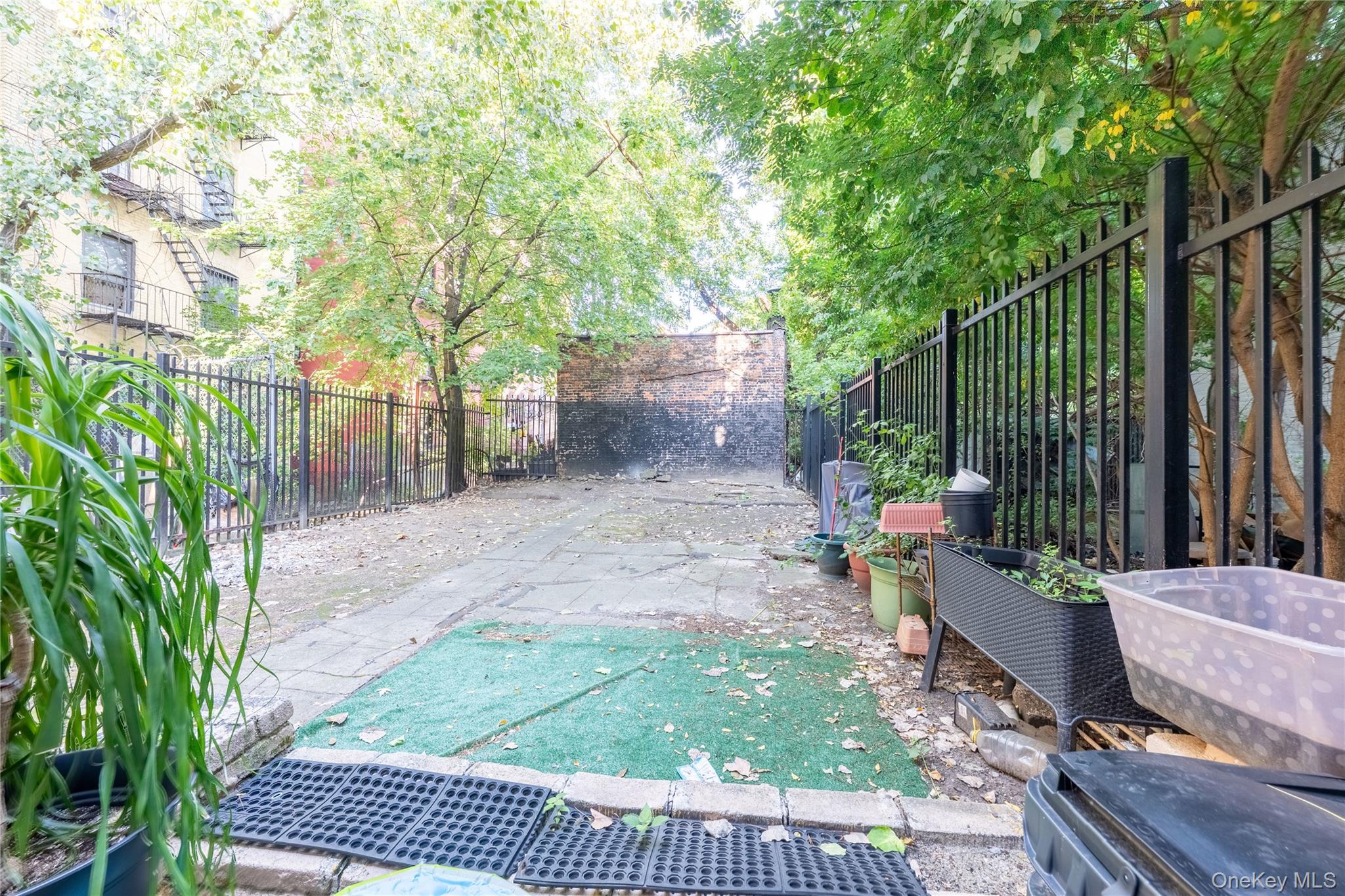 2023 Hughes Avenue – For Sale photo 25