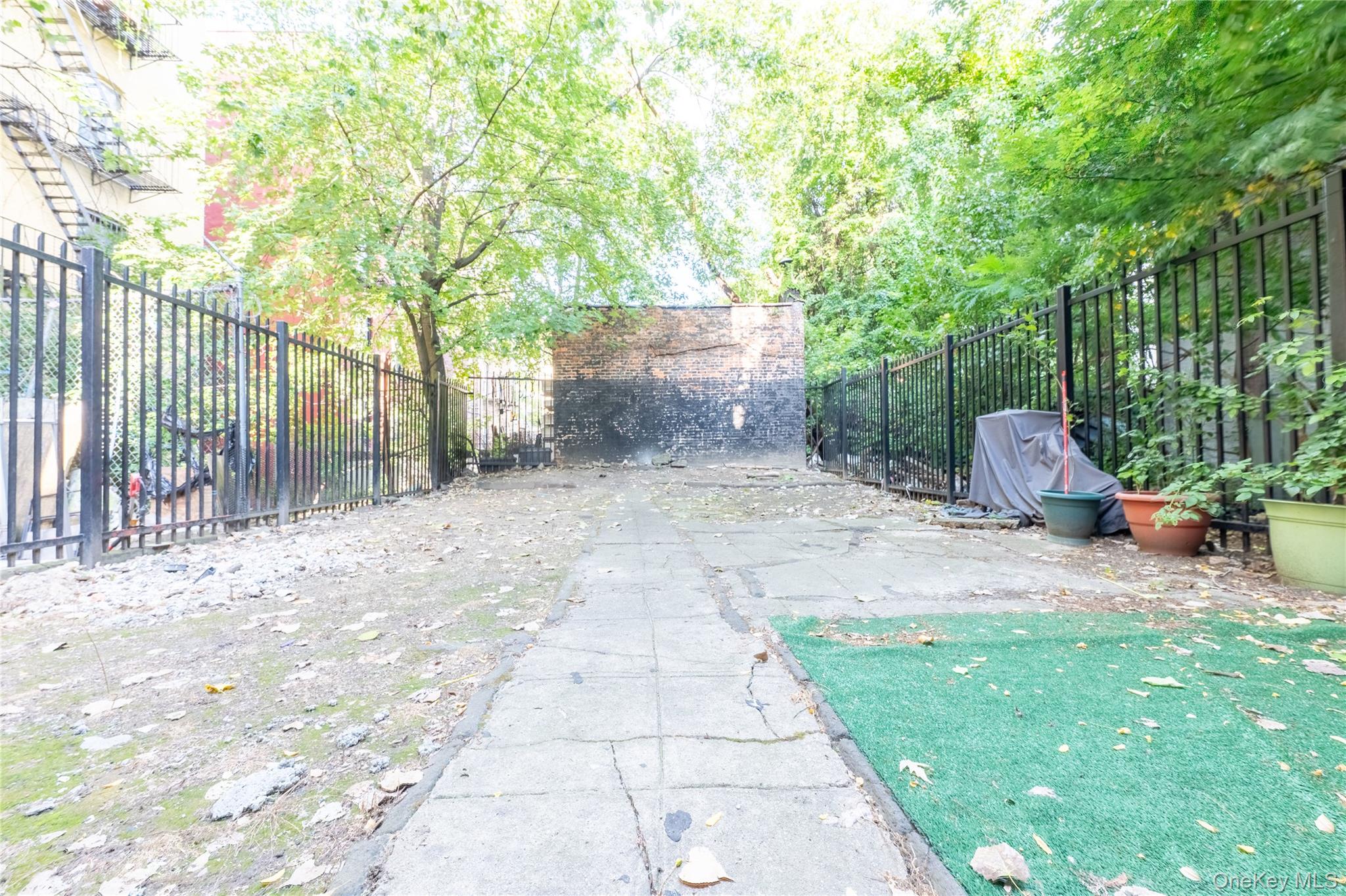 2023 Hughes Avenue – For Sale photo 26