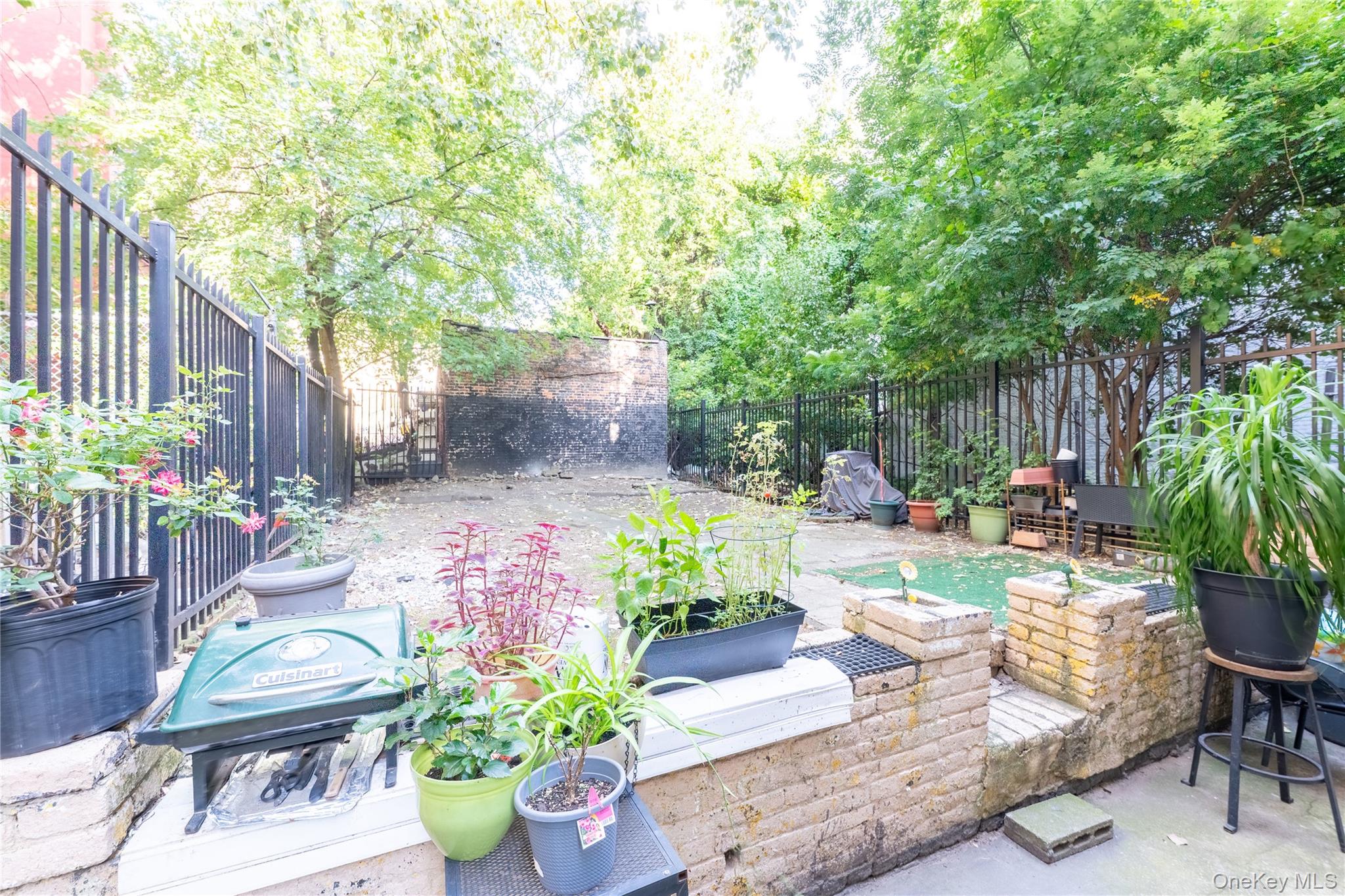 2023 Hughes Avenue – For Sale photo 24