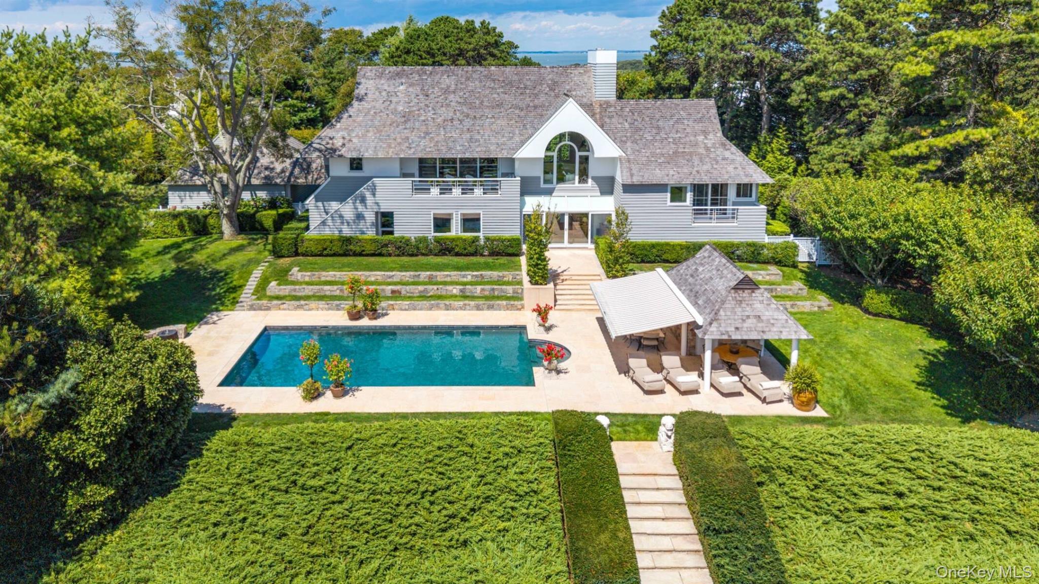 20 Hillside Road – For Sale