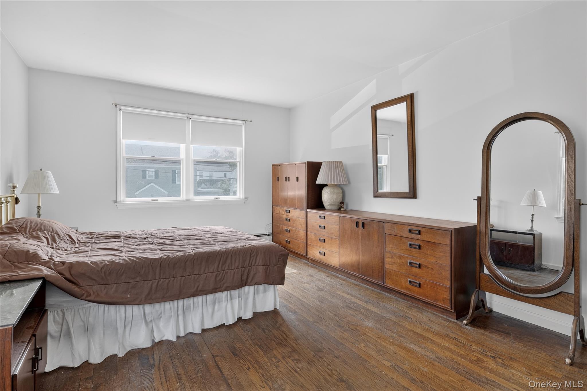 131 Frank Avenue – For Sale photo 12