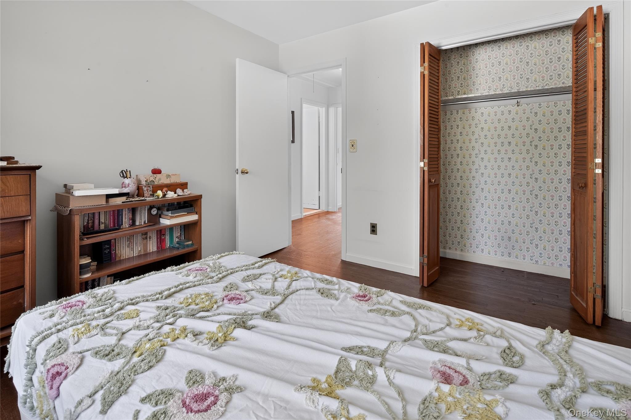 131 Frank Avenue – For Sale photo 18