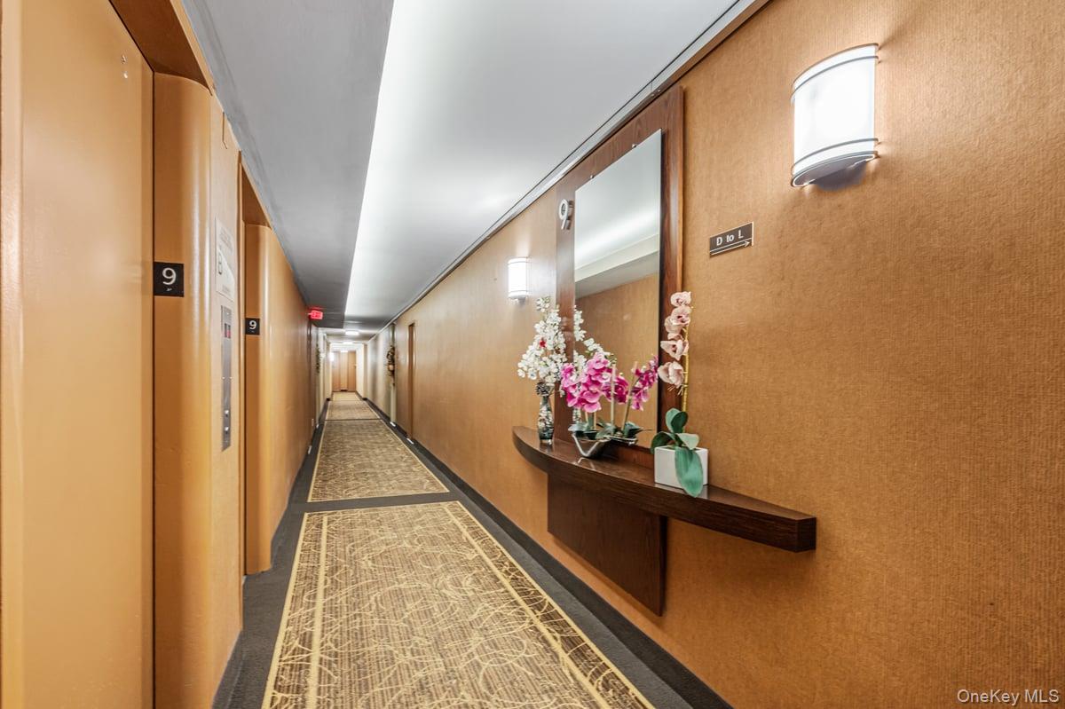 166-25 Powells Cove Boulevard, Unit 9E photo 33
