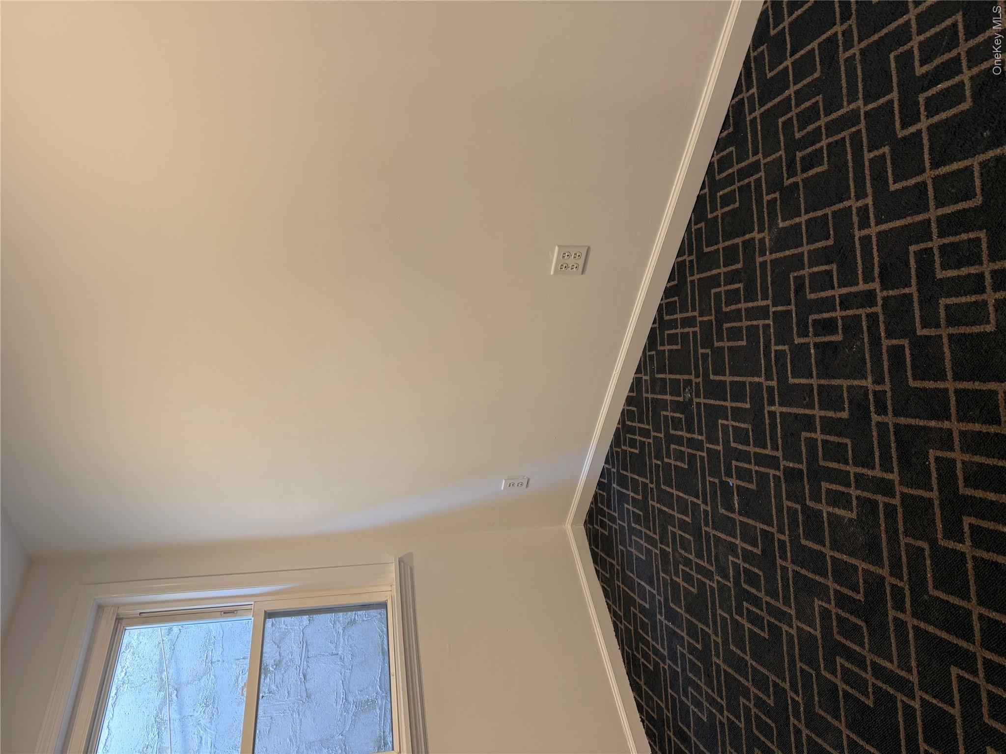 60 MAIN Street, Unit 8 photo 4
