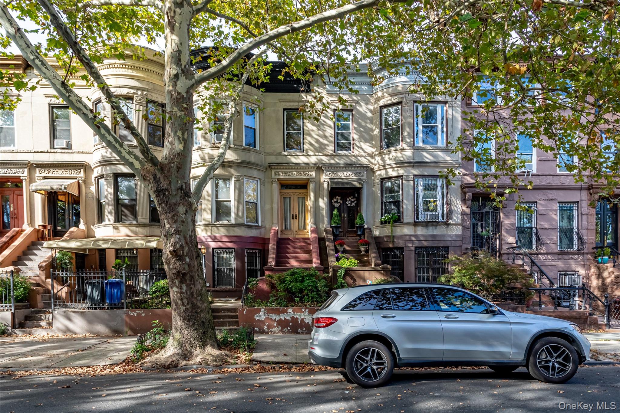 505 Macon Street – For Sale
