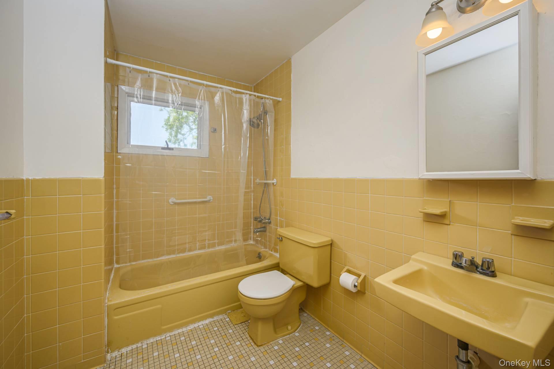83 Foster Avenue – For Rent photo 14