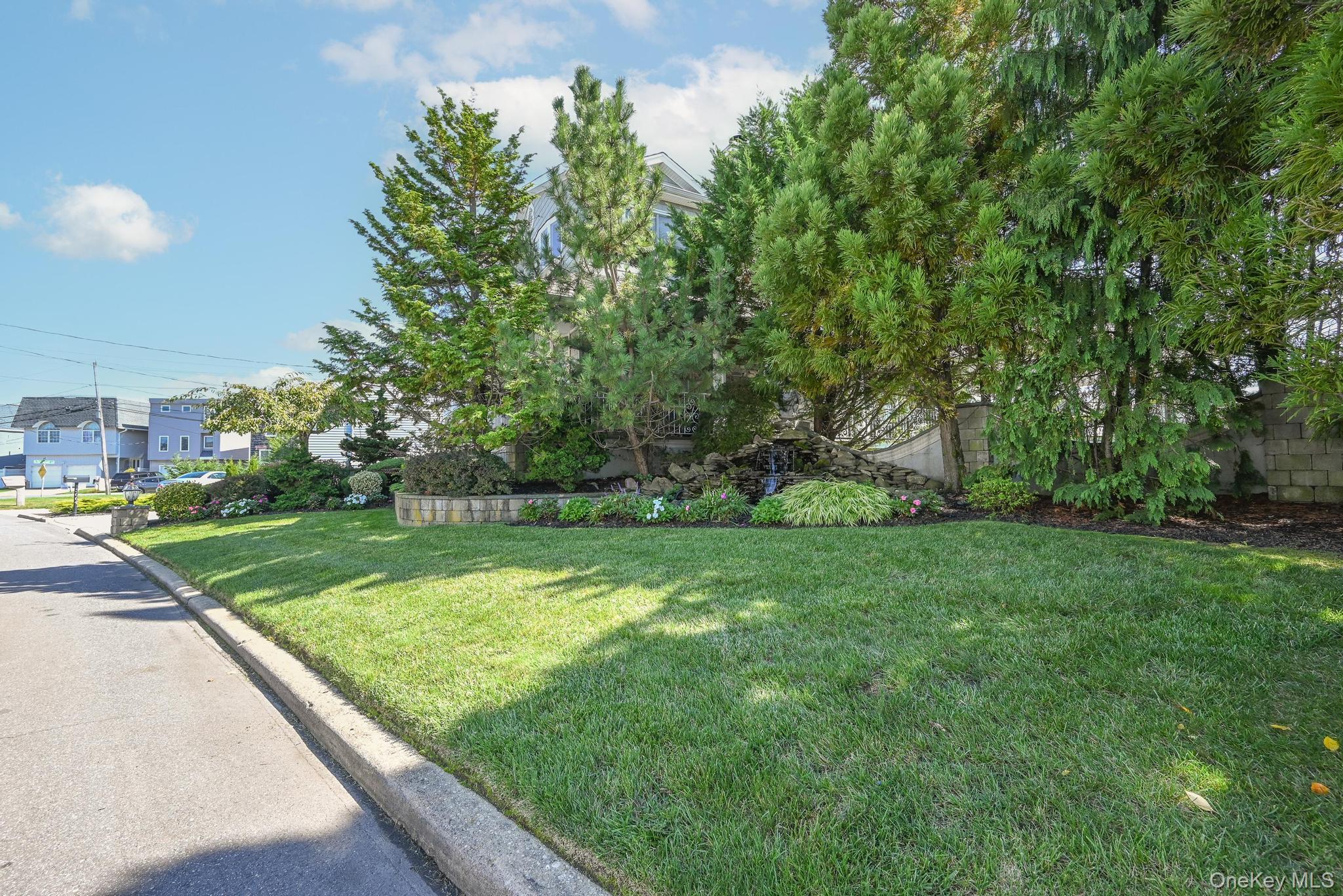 3664 Somerset Drive – For Sale photo 23