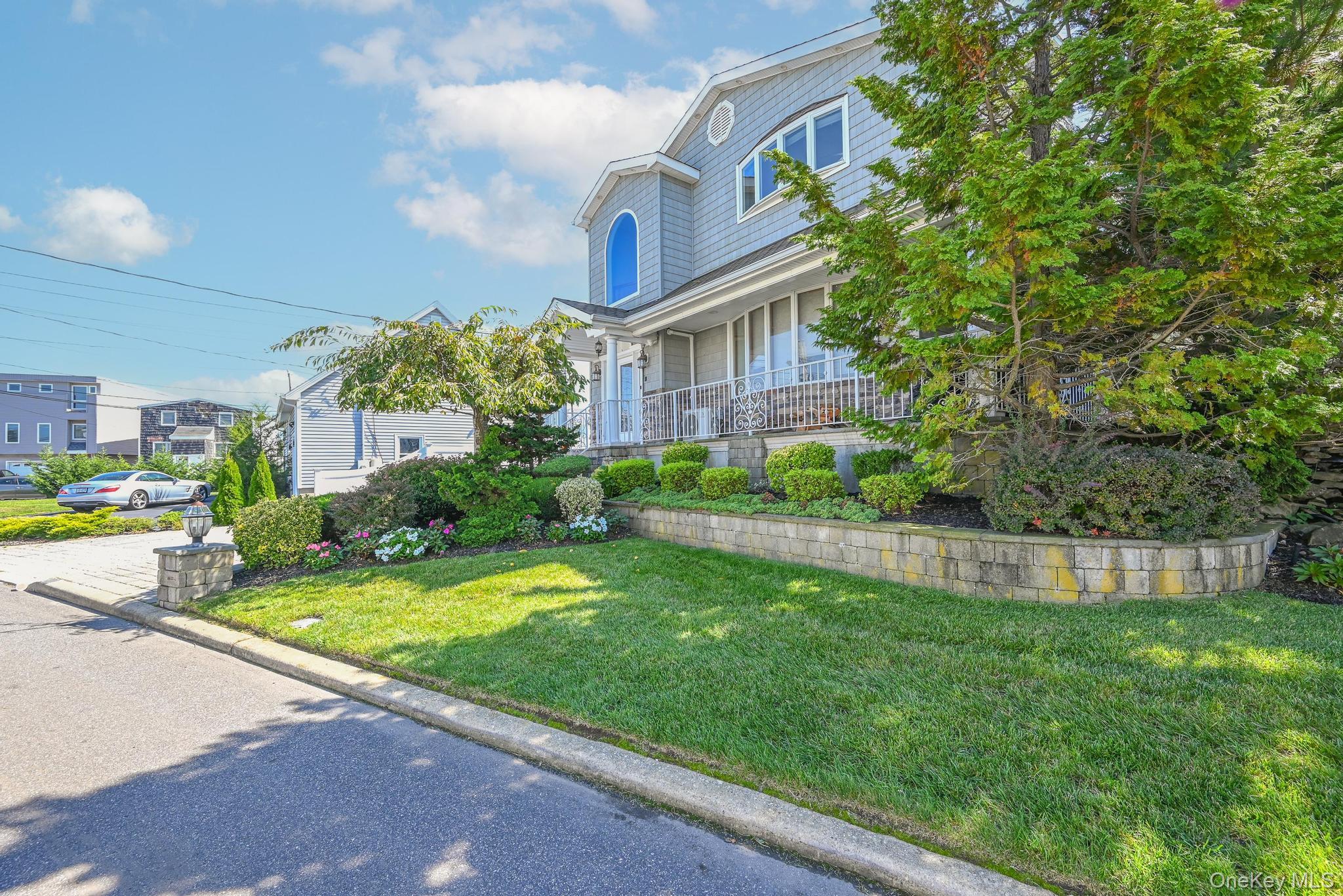 3664 Somerset Drive – For Sale photo 40