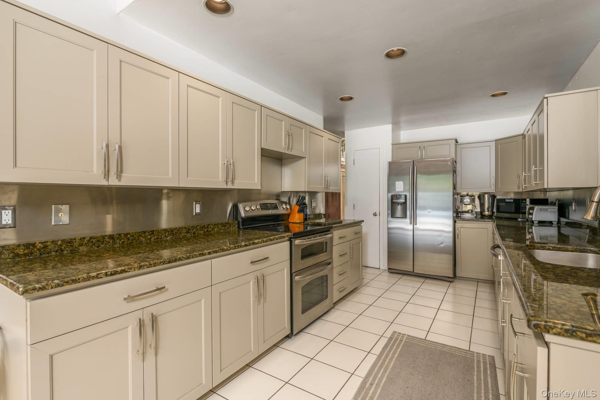 21 Woodland Way – For Rent photo 6