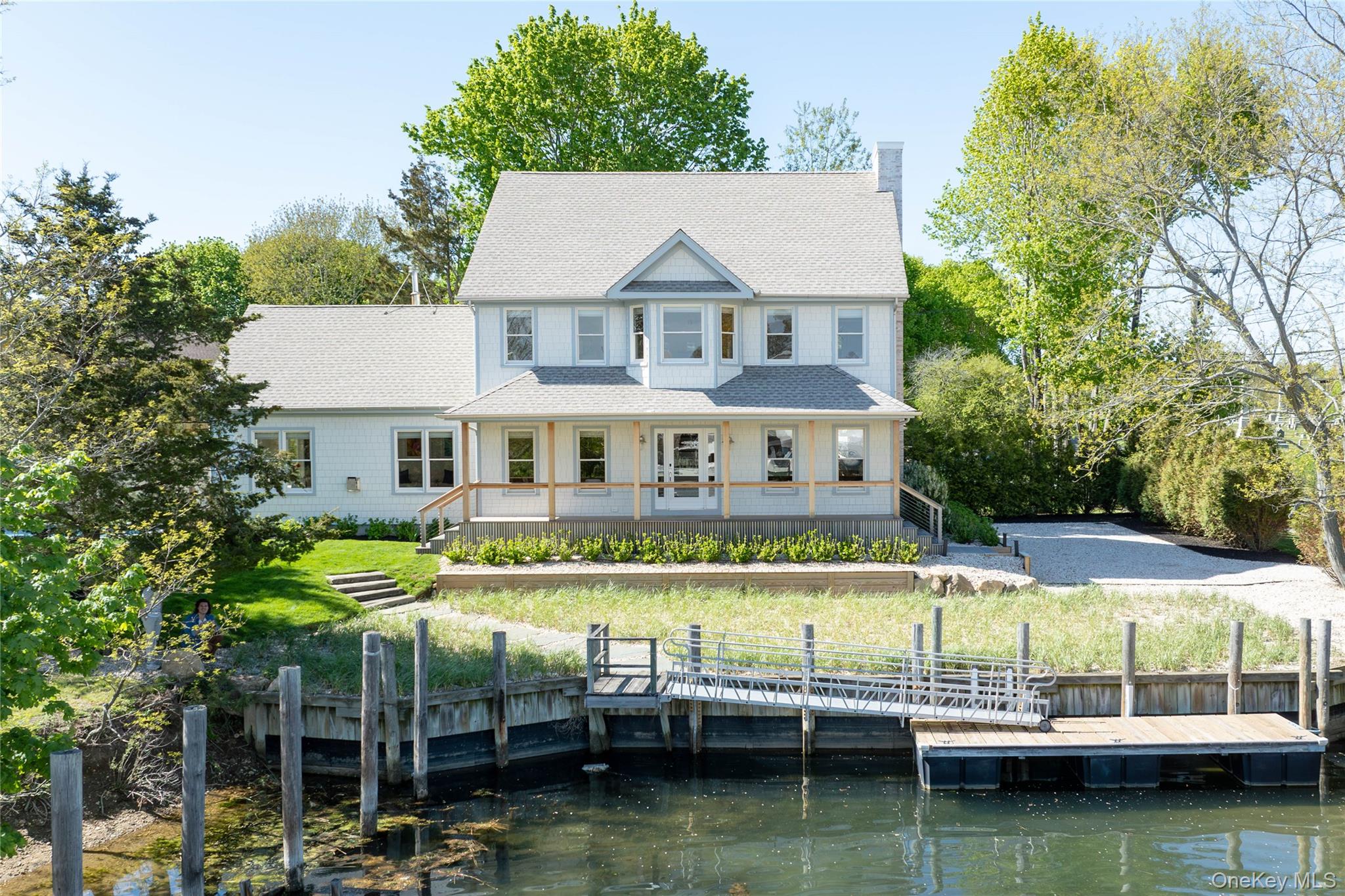 980 Manhanset Avenue – For Sale photo 38