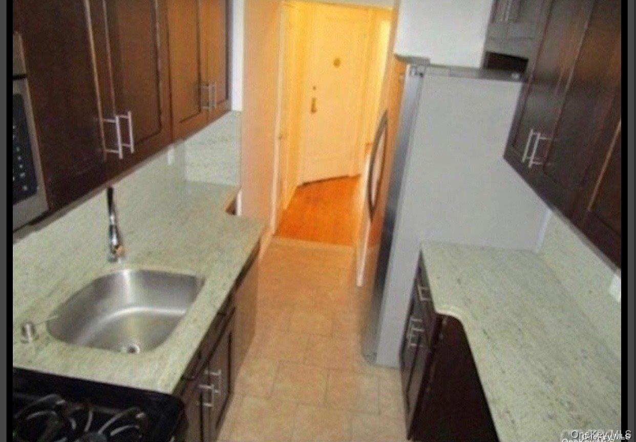 141-17 79th Avenue, Unit 2 photo 4