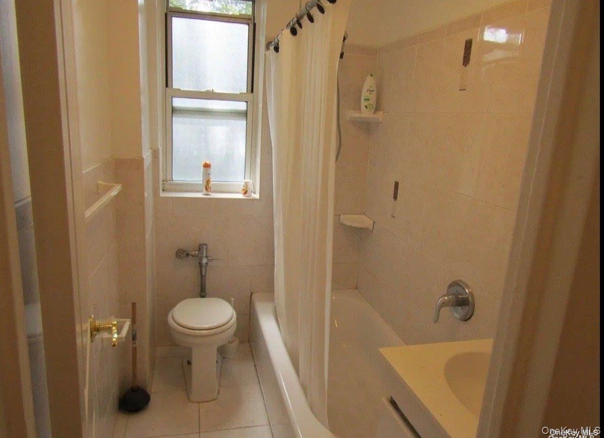 141-17 79th Avenue, Unit 2 photo 8