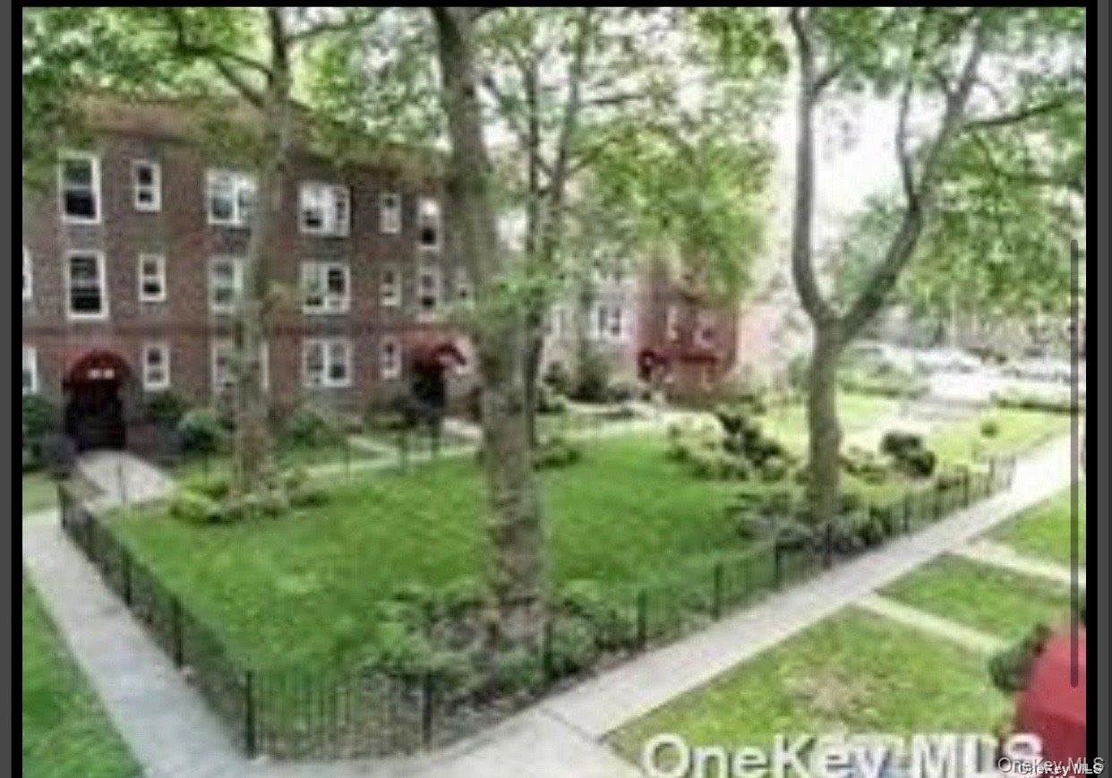 141-17 79th Avenue, Unit 2 photo 2